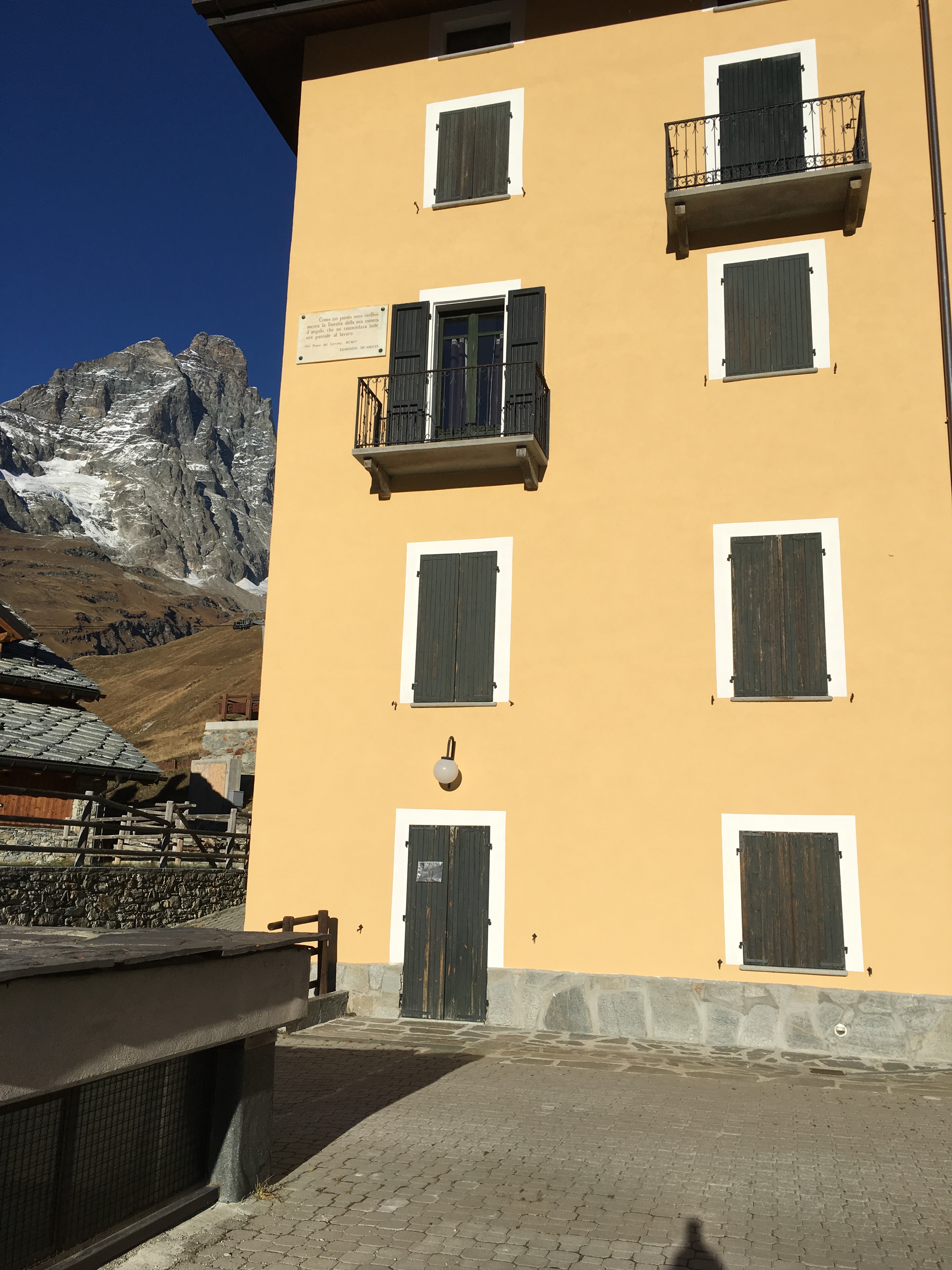 ski  ski snow  snow  every day & luxury apartment!