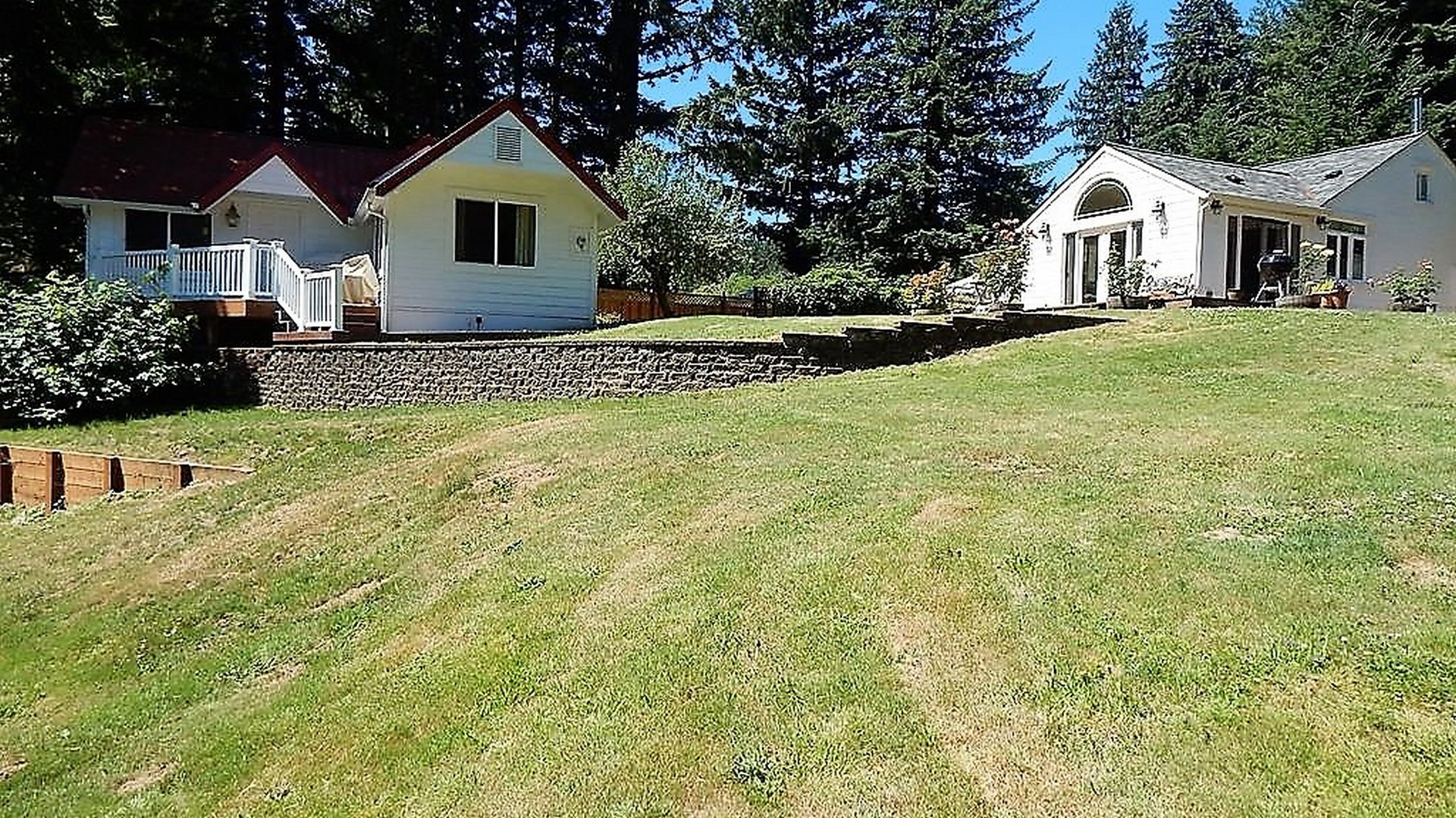 Two Houses on the Siuslaw River Houses for Rent in Mapleton, Oregon