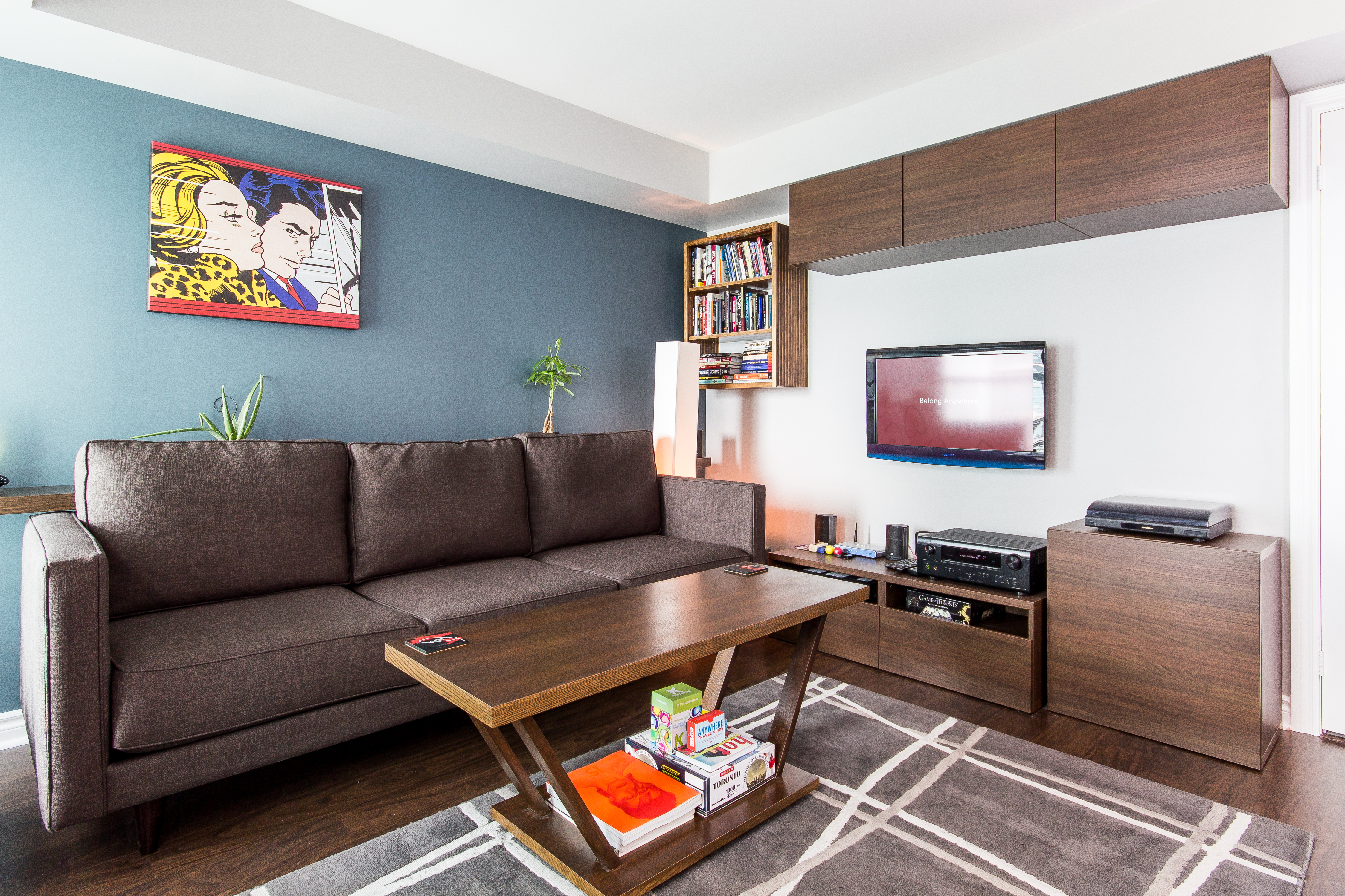 Condo 10 Min. Walk from Queen St. W in Niagara, Toronto