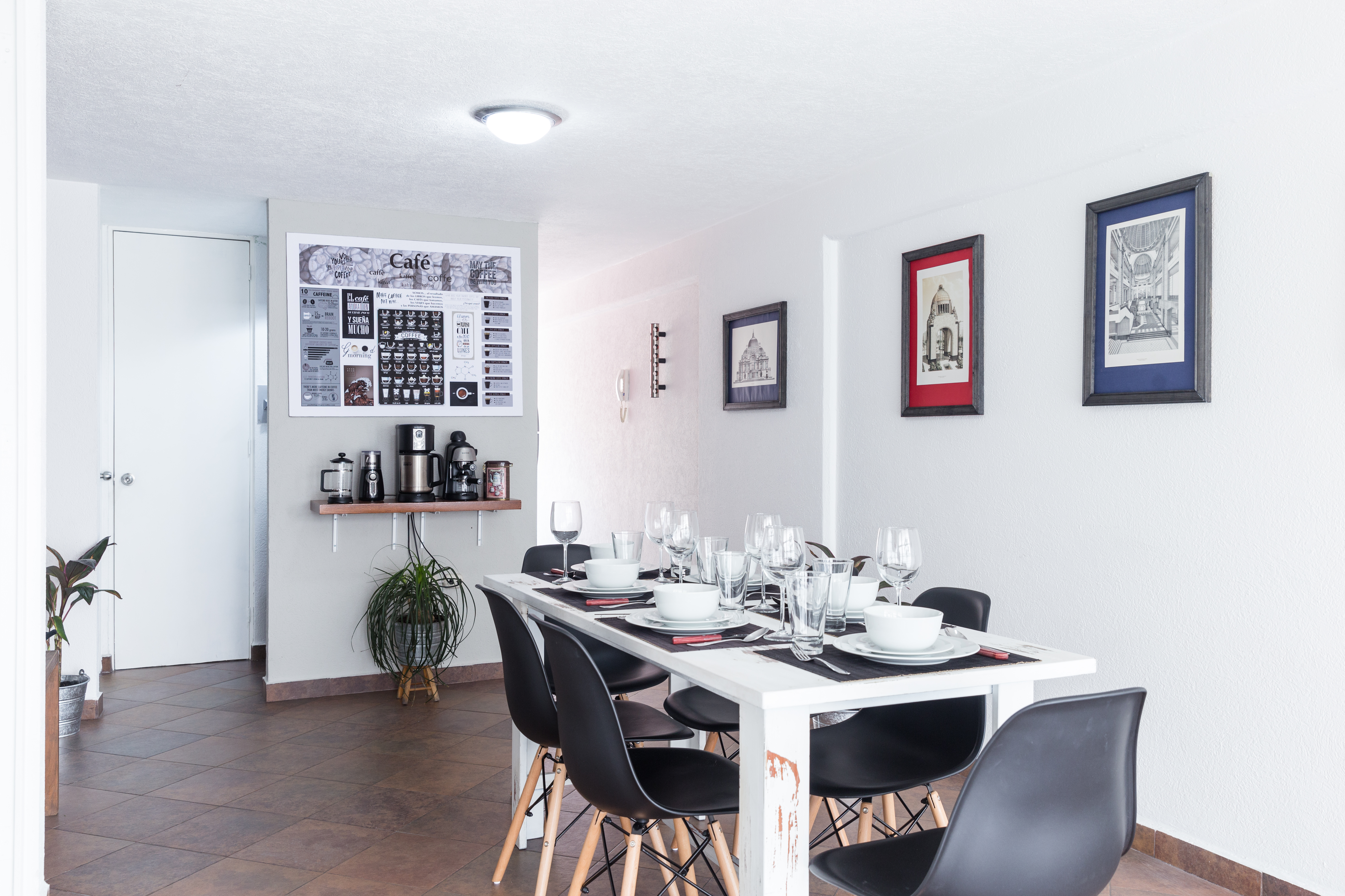 R&B Downtown Apartment- El Centro, departamento