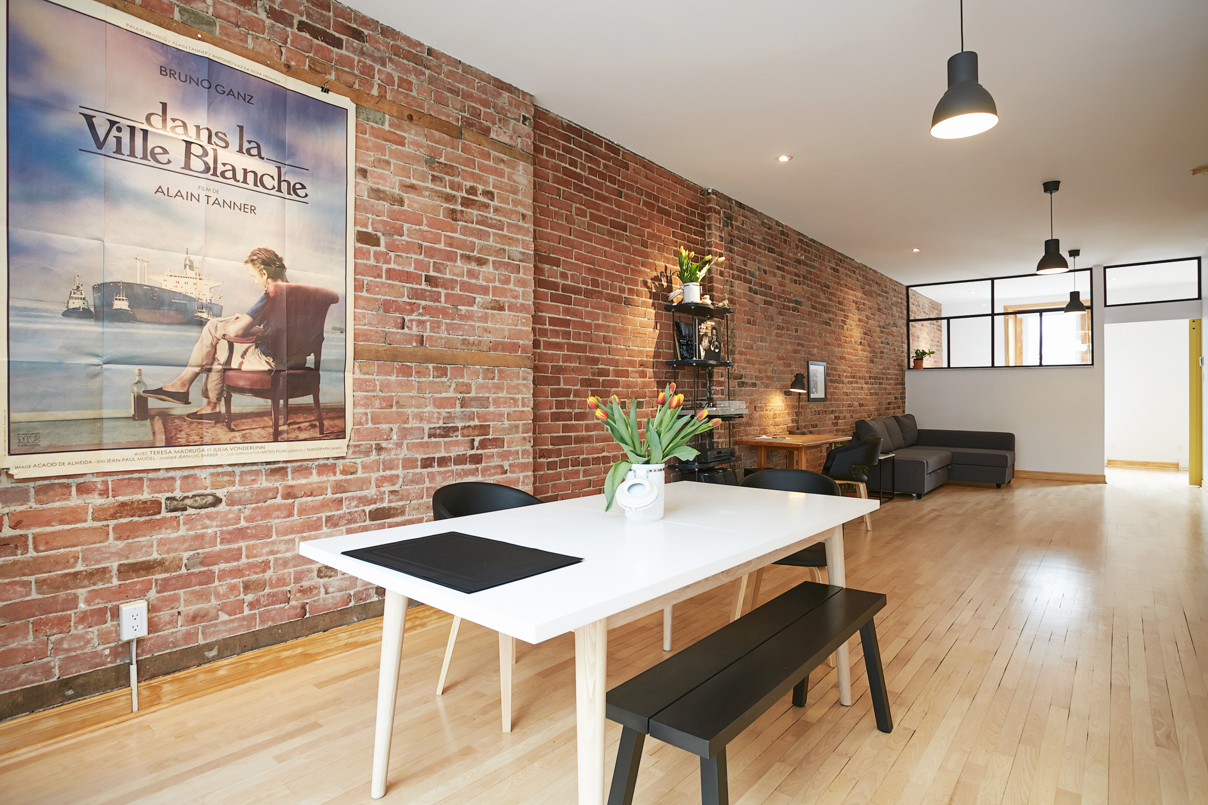 Spacious & bright apartment with large terrace