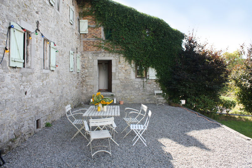 Charming historic Farmhouse, 26 guests Houses for Rent in Lontzen