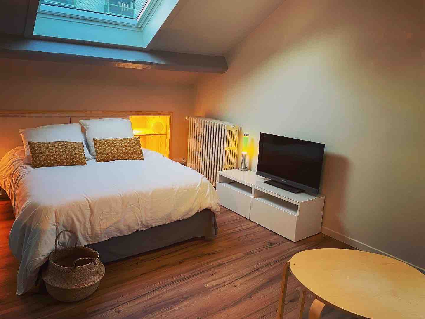 N*4: large attic studio at the center of the village