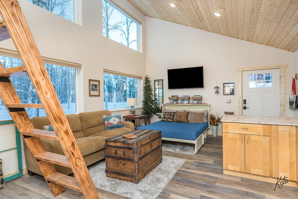 Experience Lakeside Cabin Living in North Pole, AK Cabins for Rent in