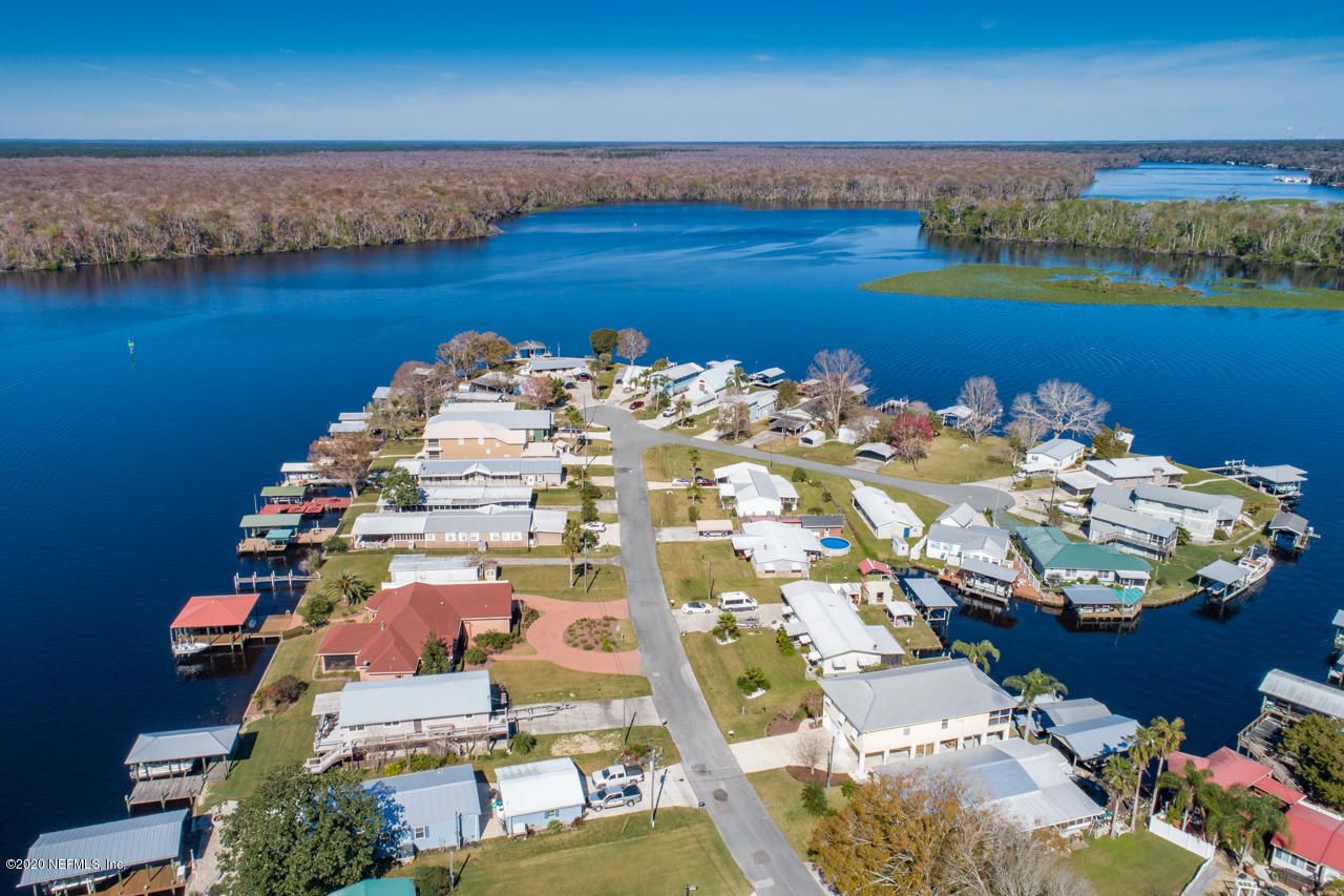 River Front Retreat on the St. Johns River, Welaka Houses for Rent in