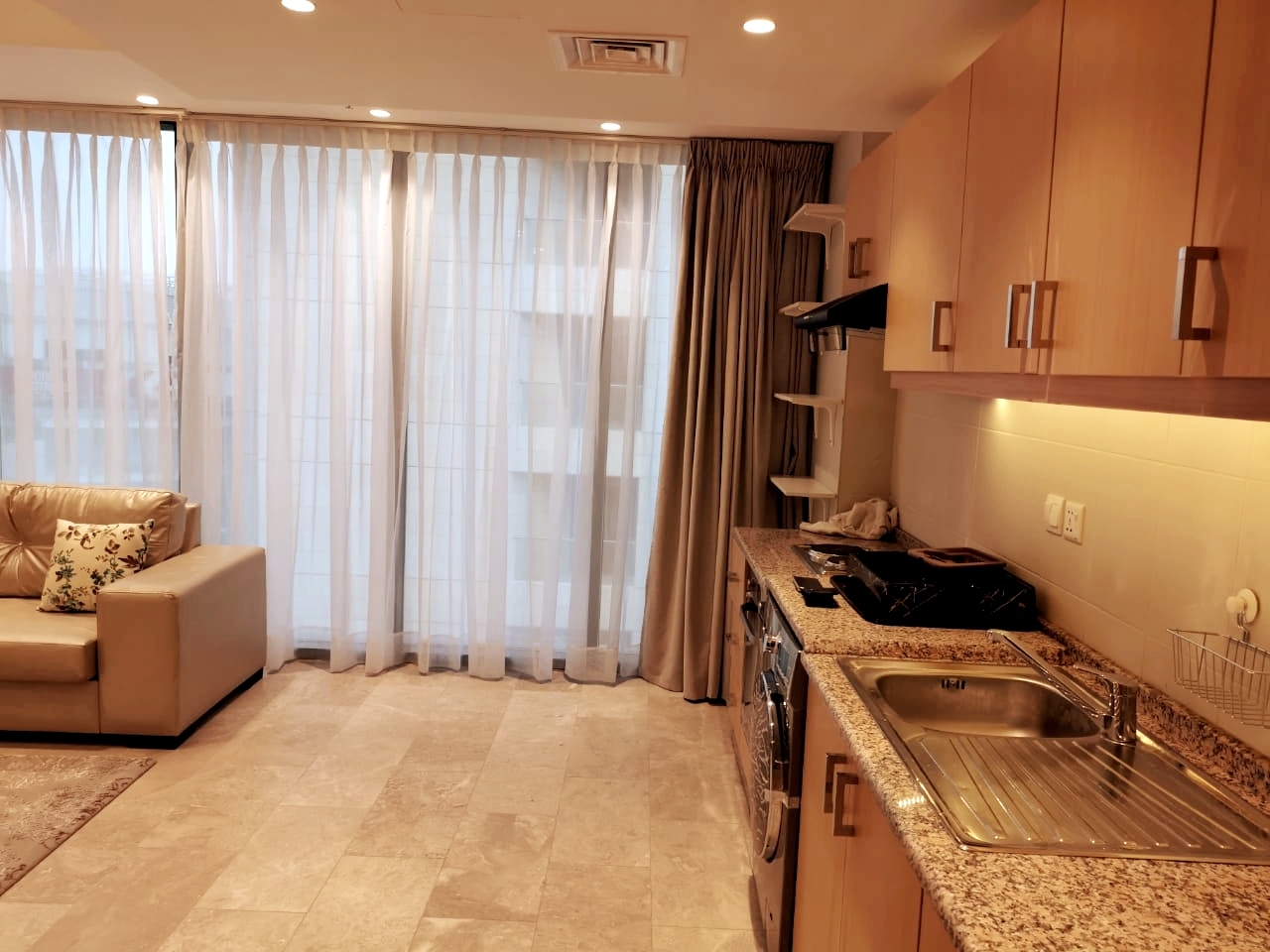 Newly furnished 1 BR apartment in Damac Tower Apartments for Rent in