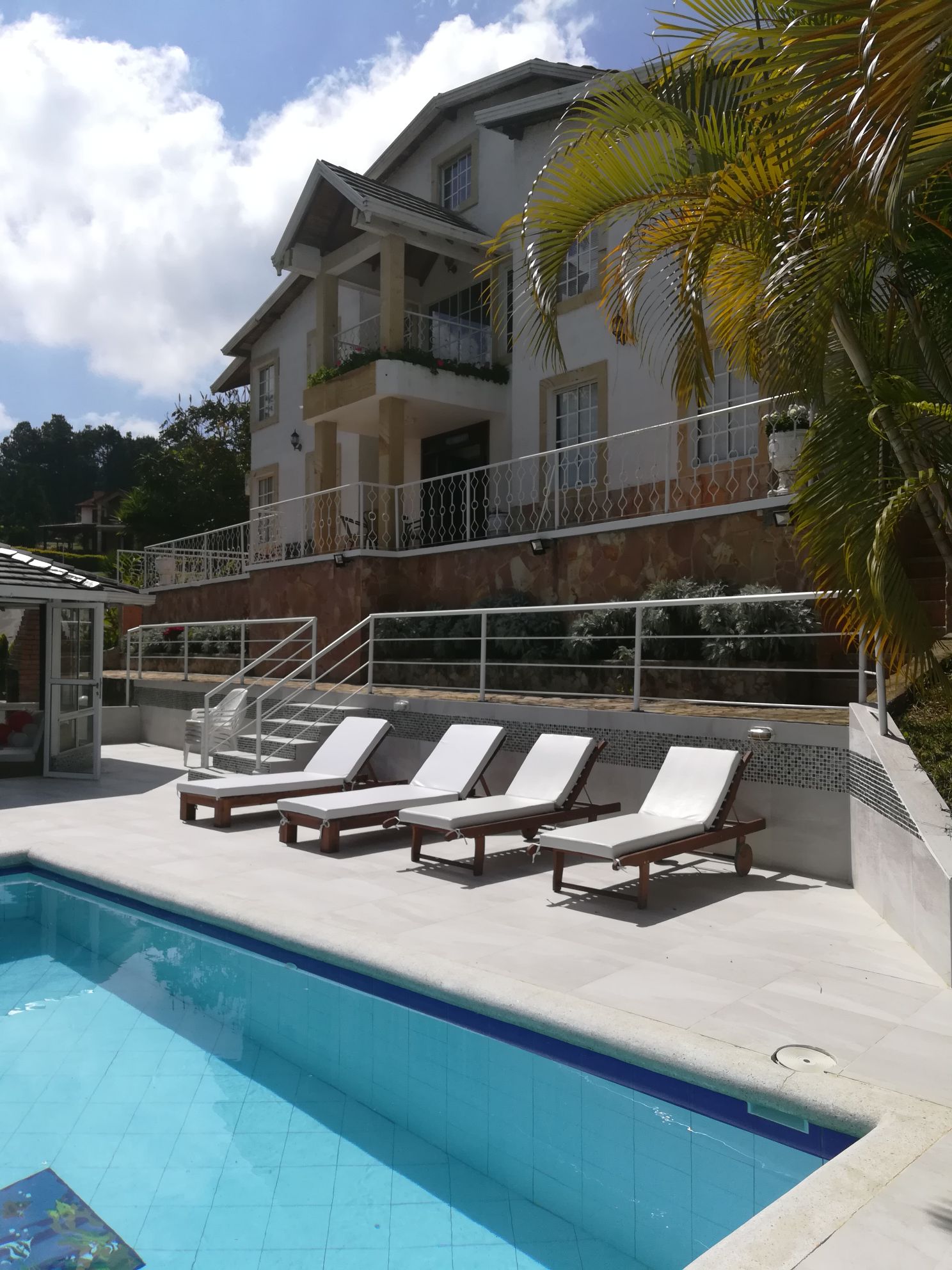Casa Santorini-Mesa de Los Santos