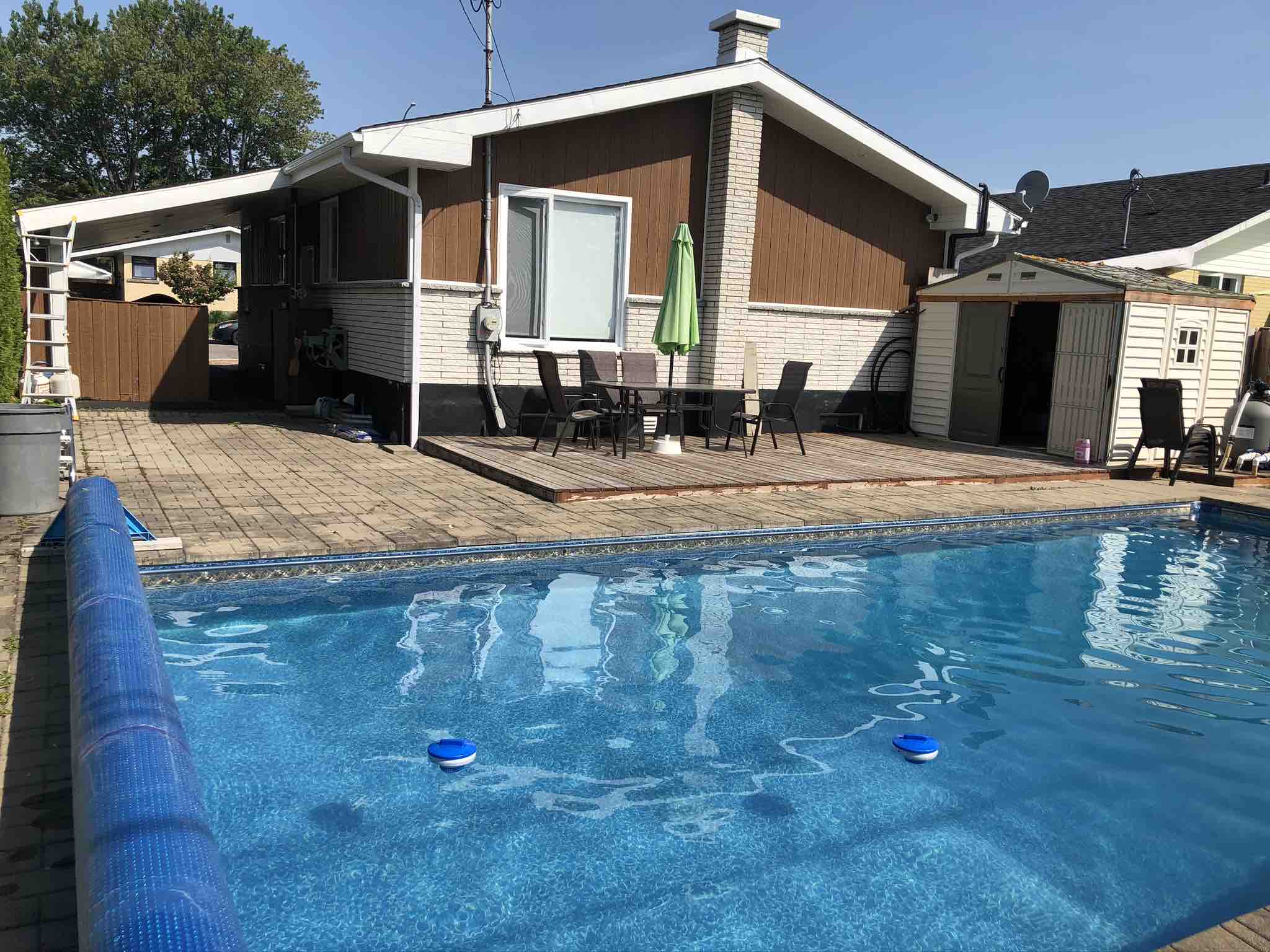 Demi sous sol entrée privé serrure a numéro Lofts à louer à Saguenay