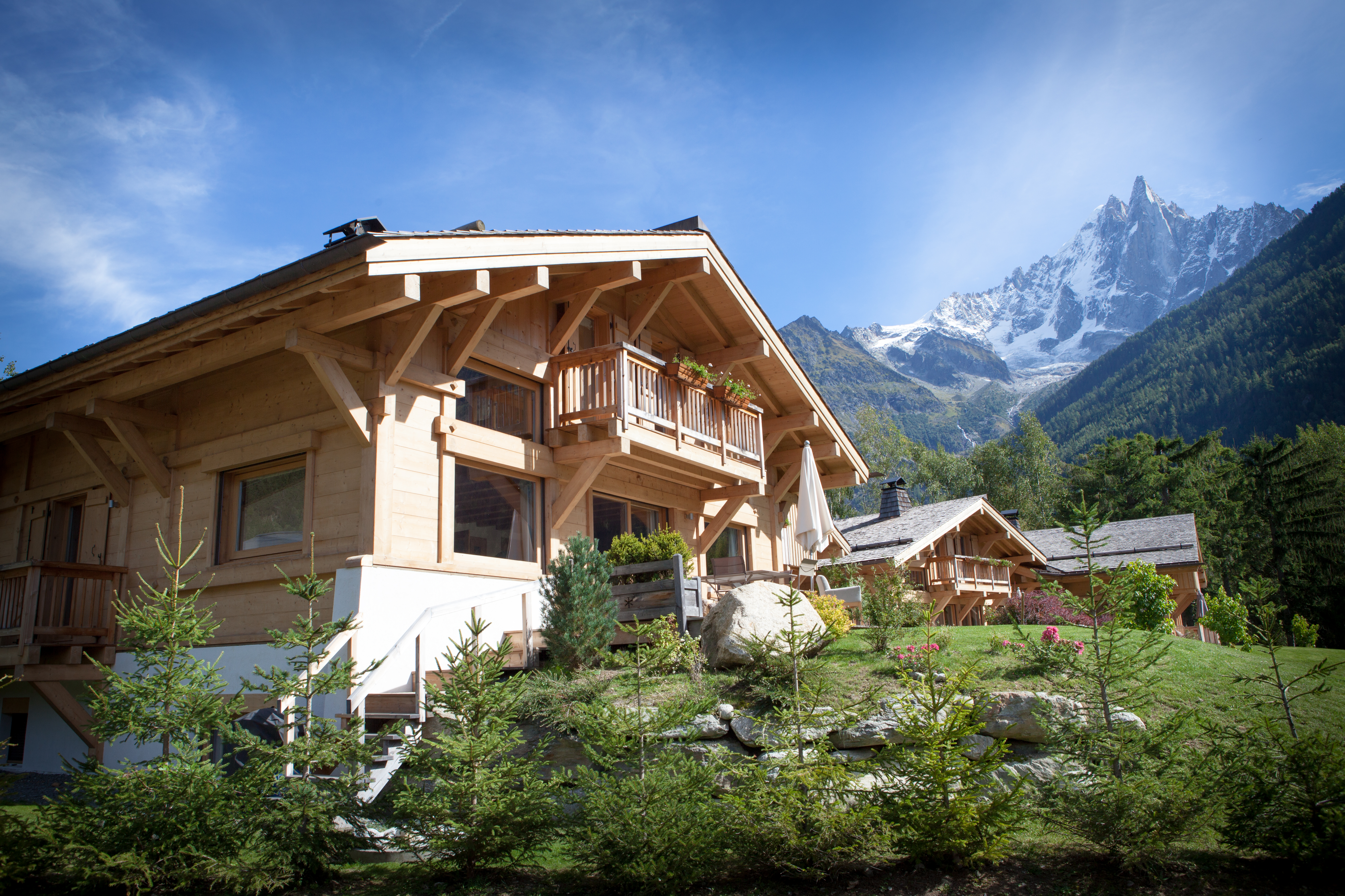 Beautiful chalet Walker. Great view & sauna.