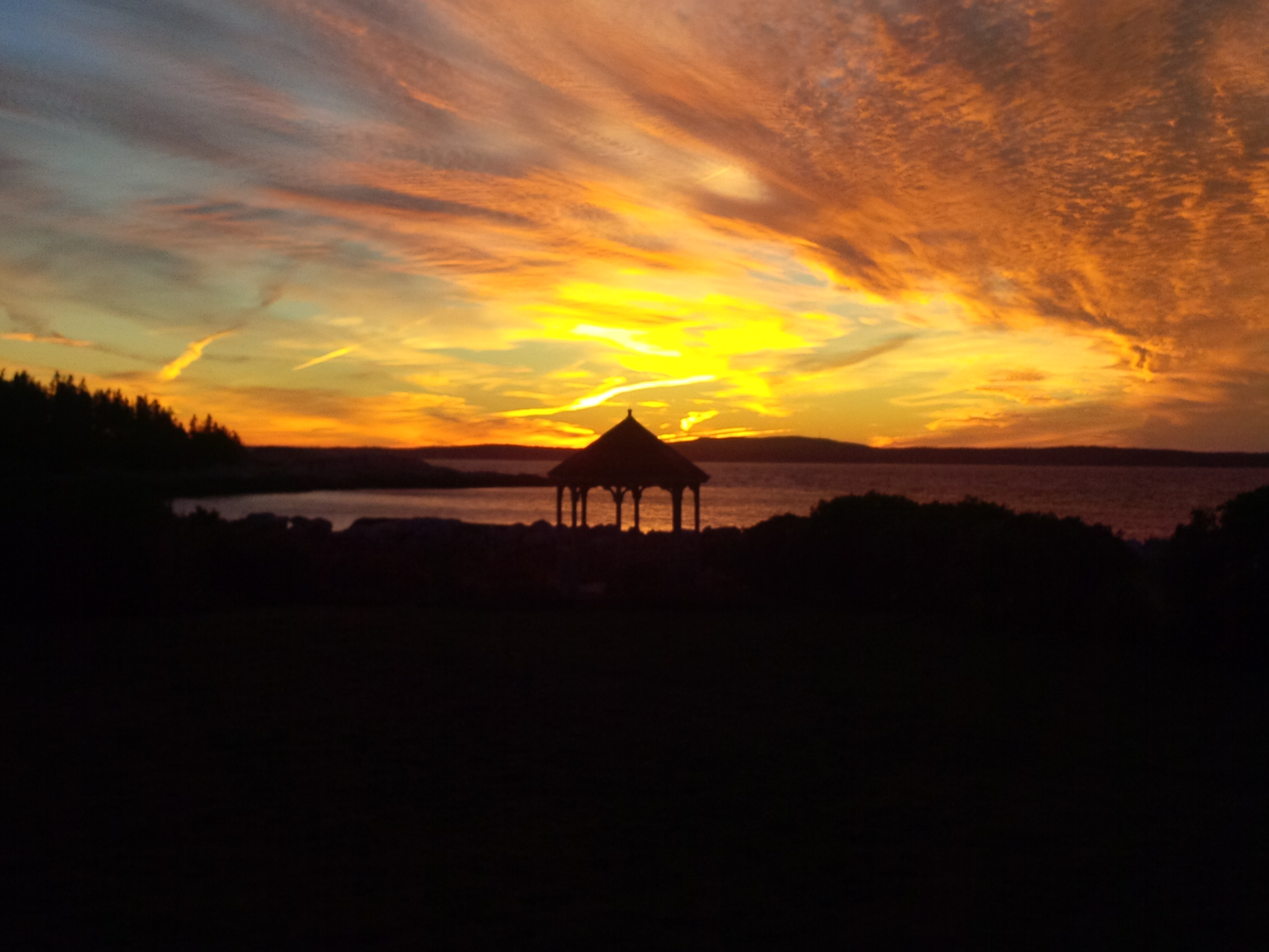 Driftwood Seaside Retreat Apartments for Rent in Indian Harbour, Nova