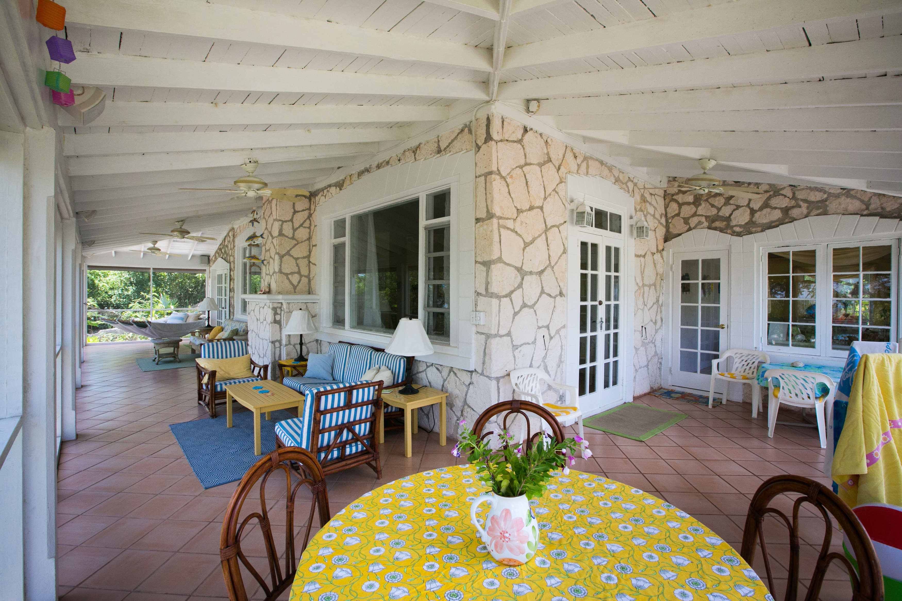 Beautiful Hibiscus House Houses for Rent in Governor's Harbour