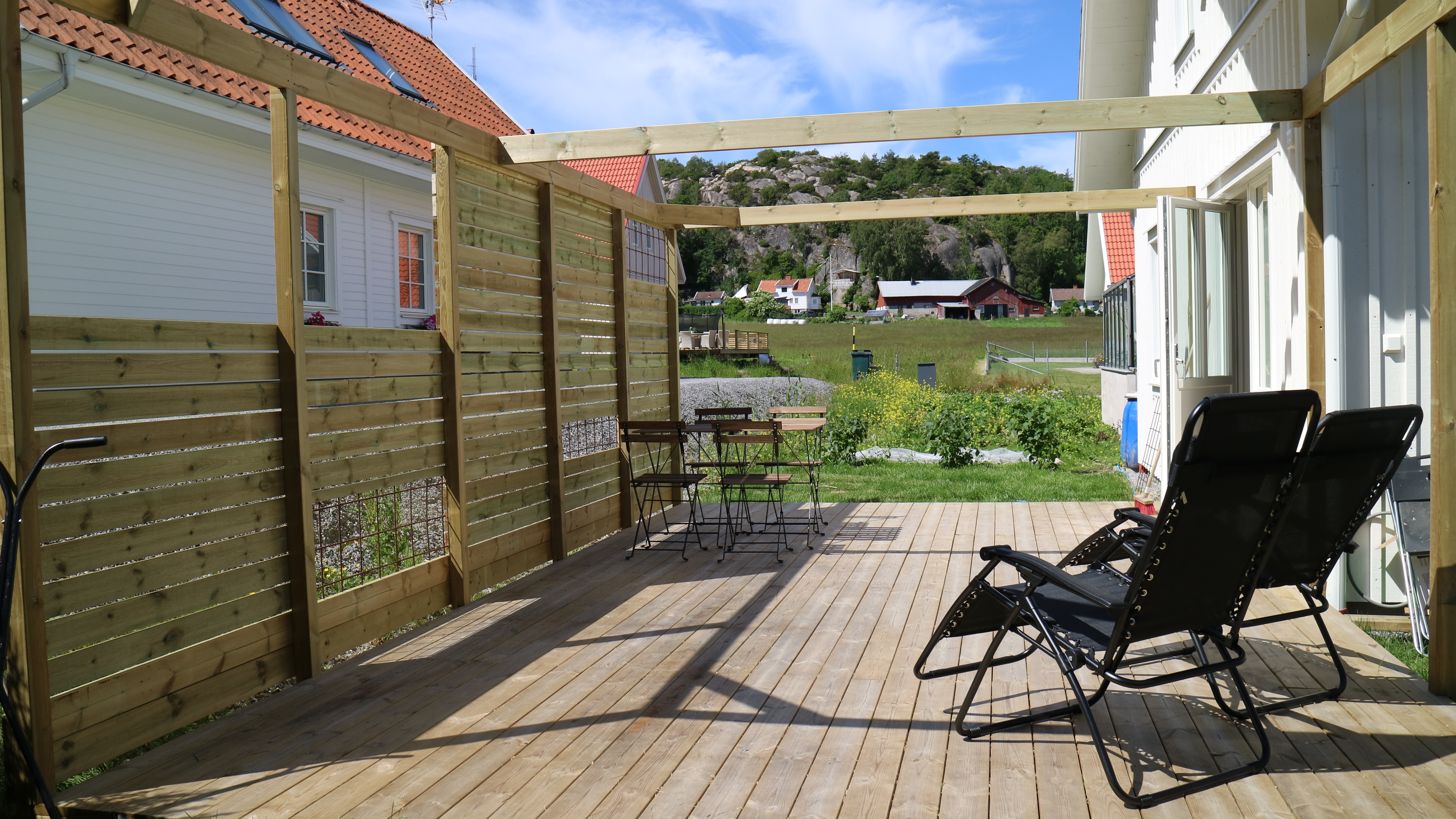 Newly built house on the idyllic Hamburgö