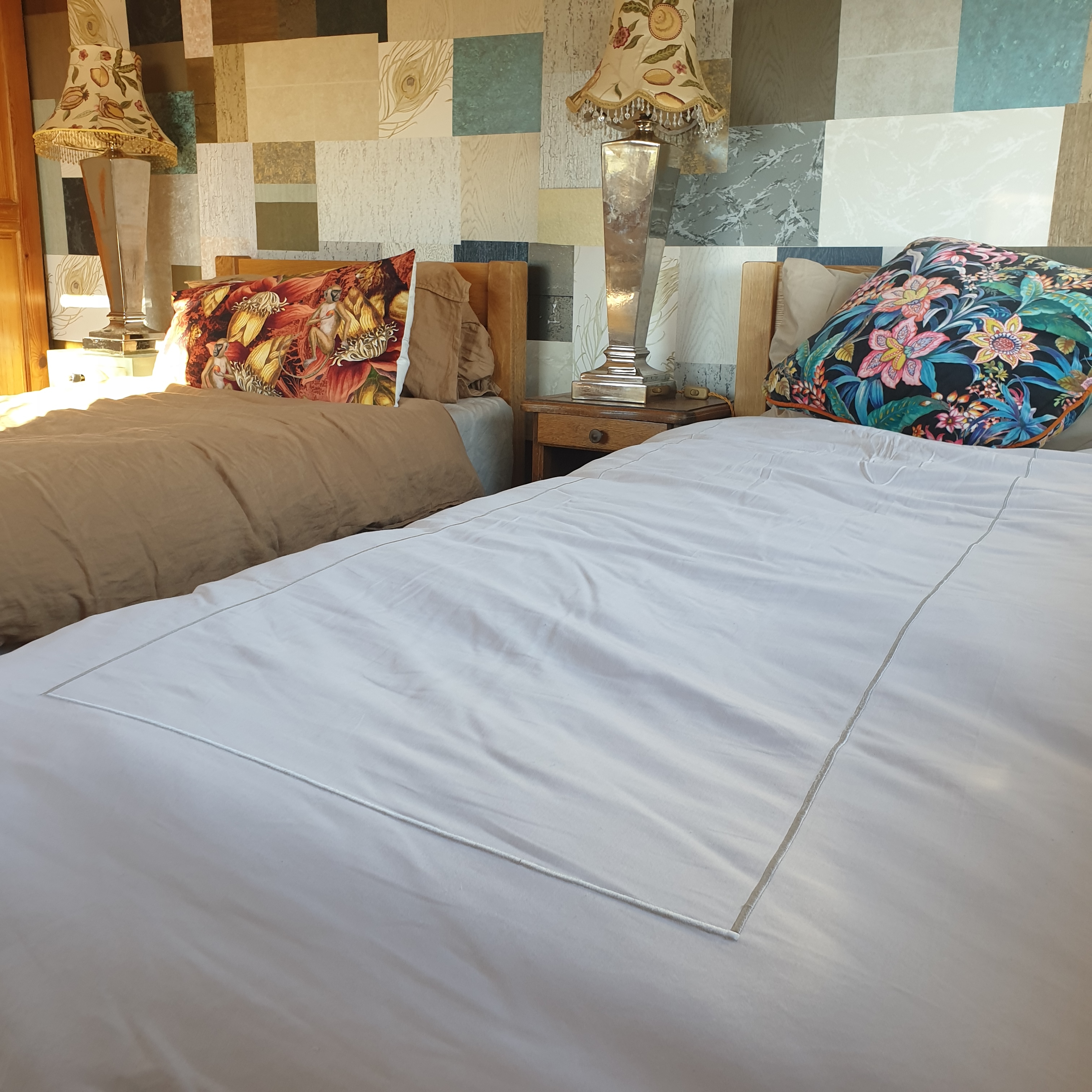 Twin/super king with private bathroom in Avonmouth & Lawrence Weston, Bristol