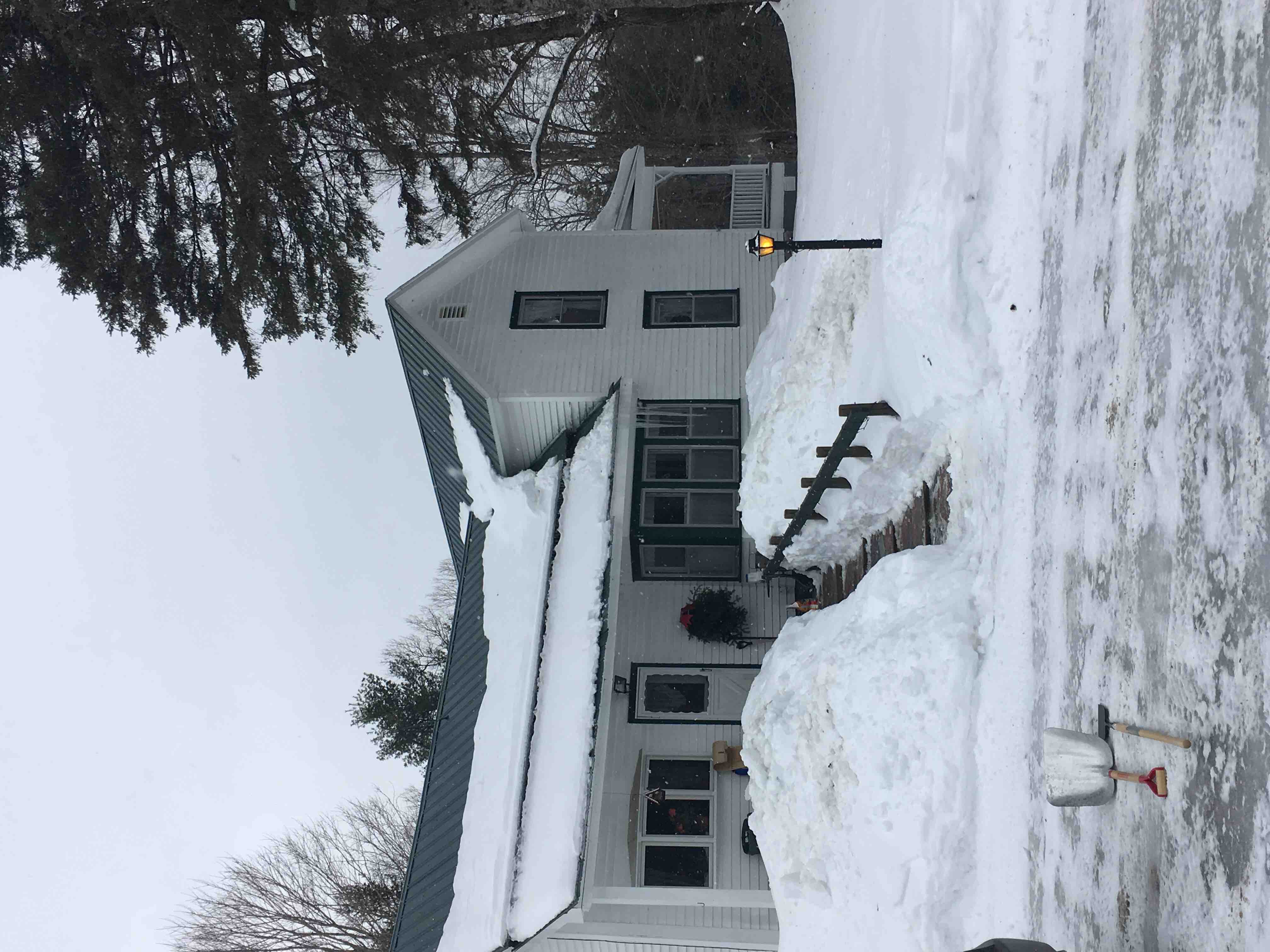 Washer Hill FarmhouseGore Mtn Houses for Rent in Johnsburg, New York