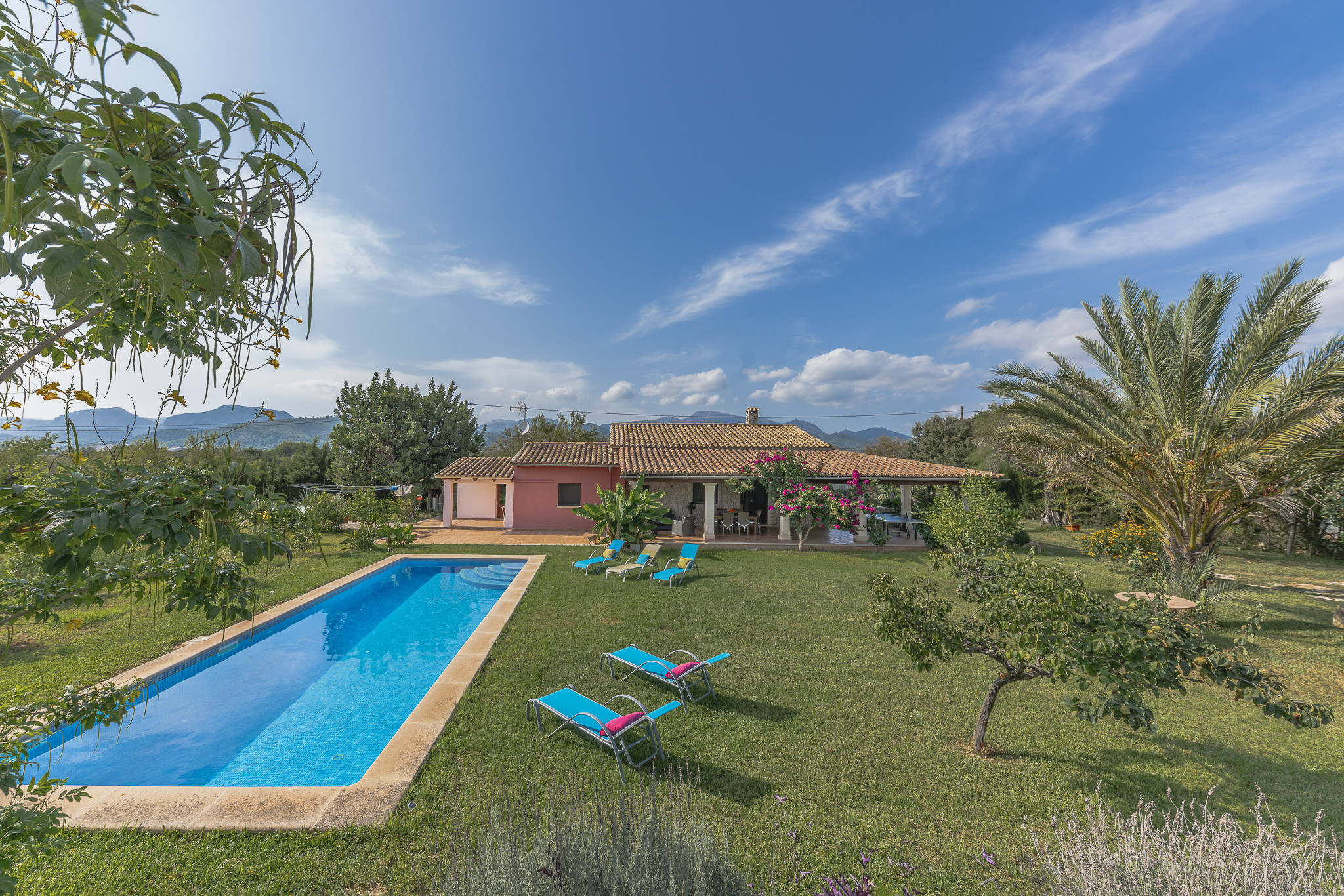 Villa Cas Sol: Nice house with pool and garden