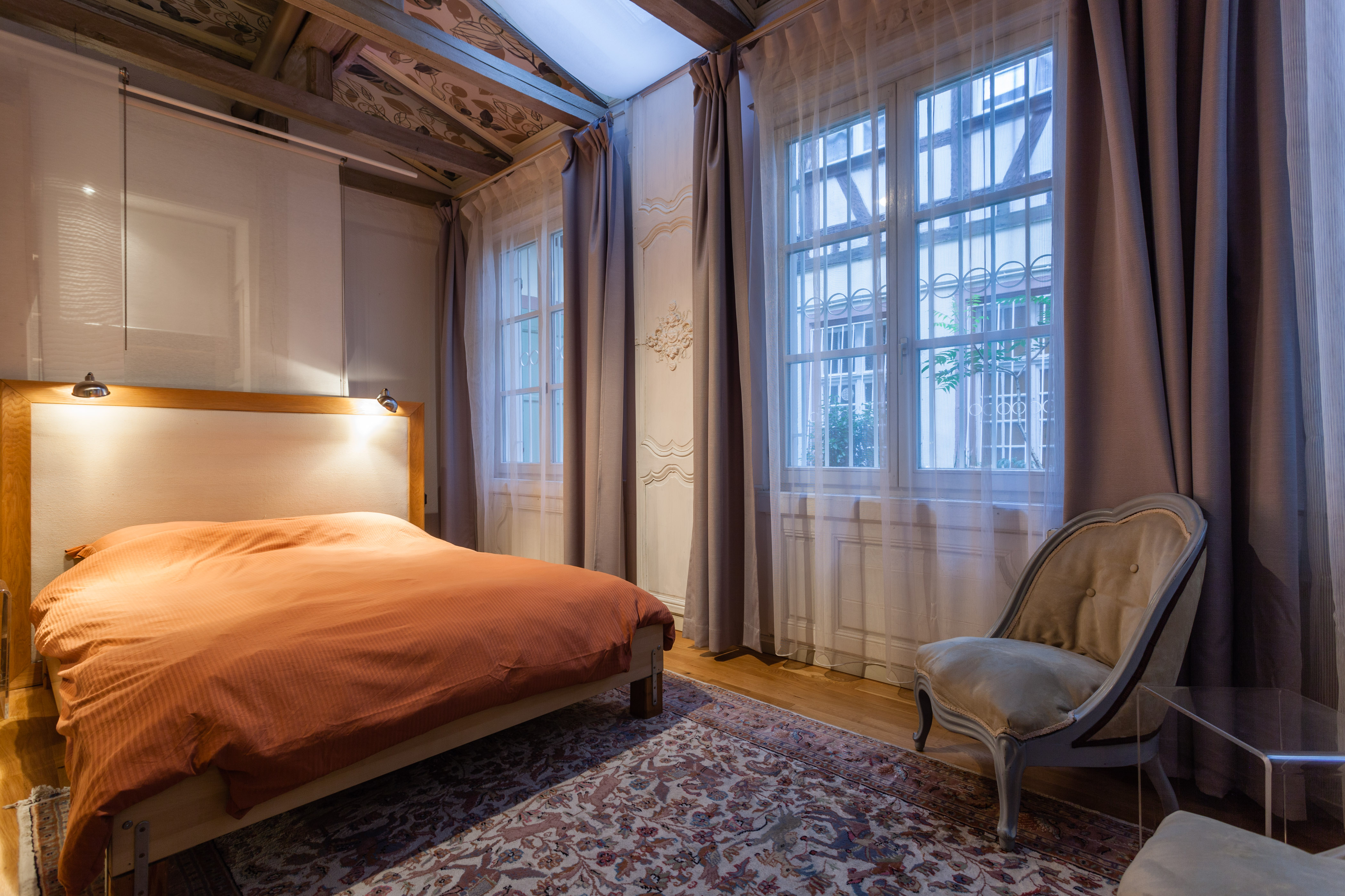 2 Pieces Golden Square Cathedral Apartments for Rent in Strasbourg