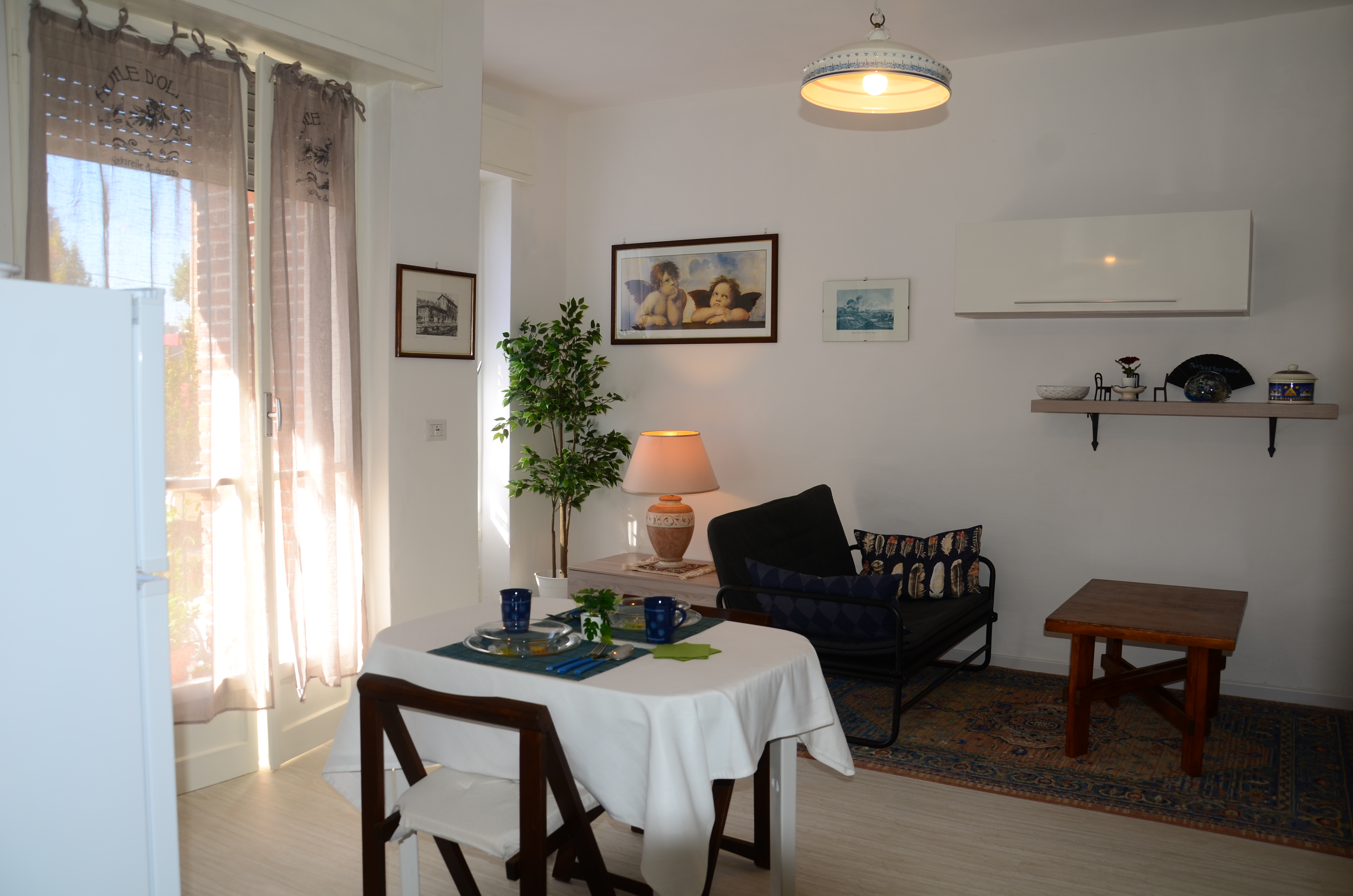 Casa Leonardo - Metro MM1 - Tranquillità e Comfort