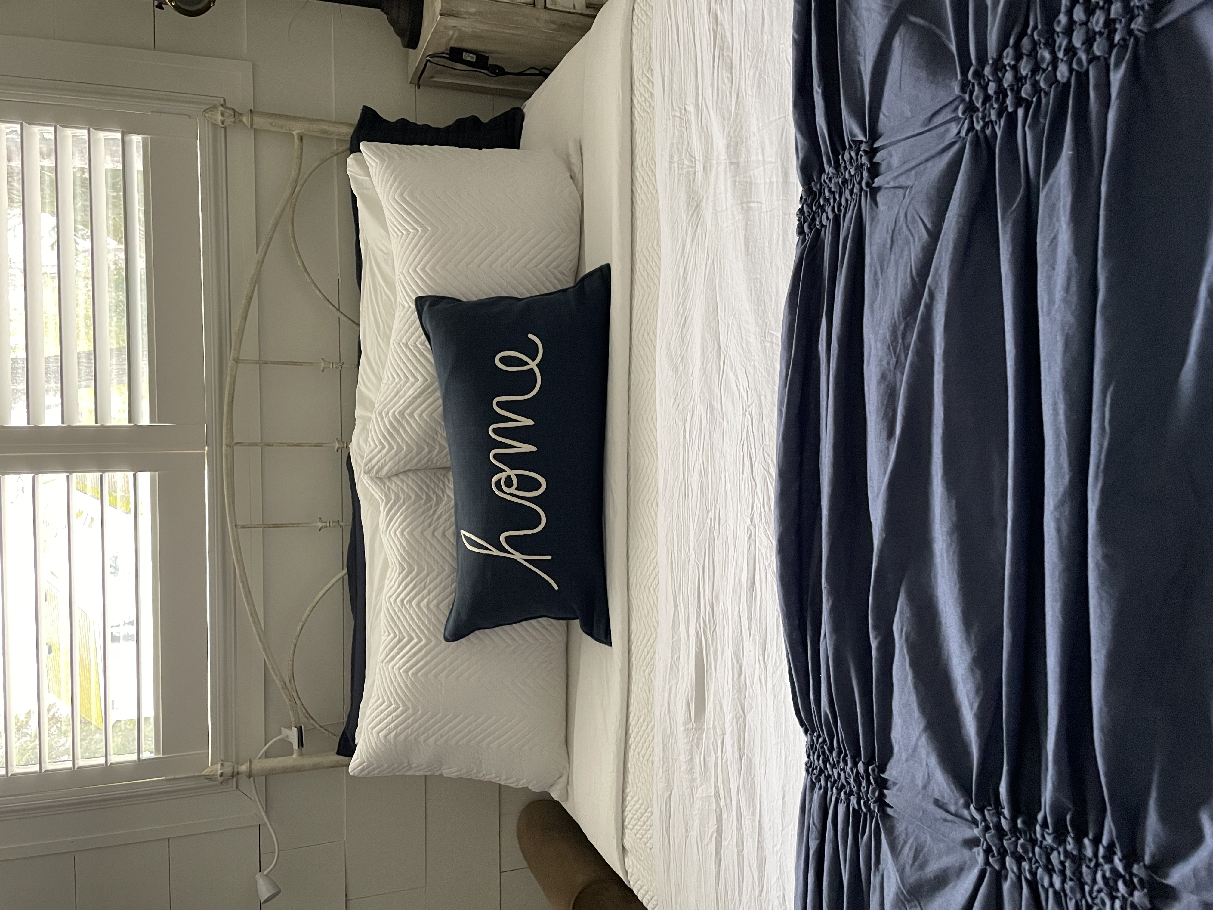 Lakeside getaway notl- your  home away from home