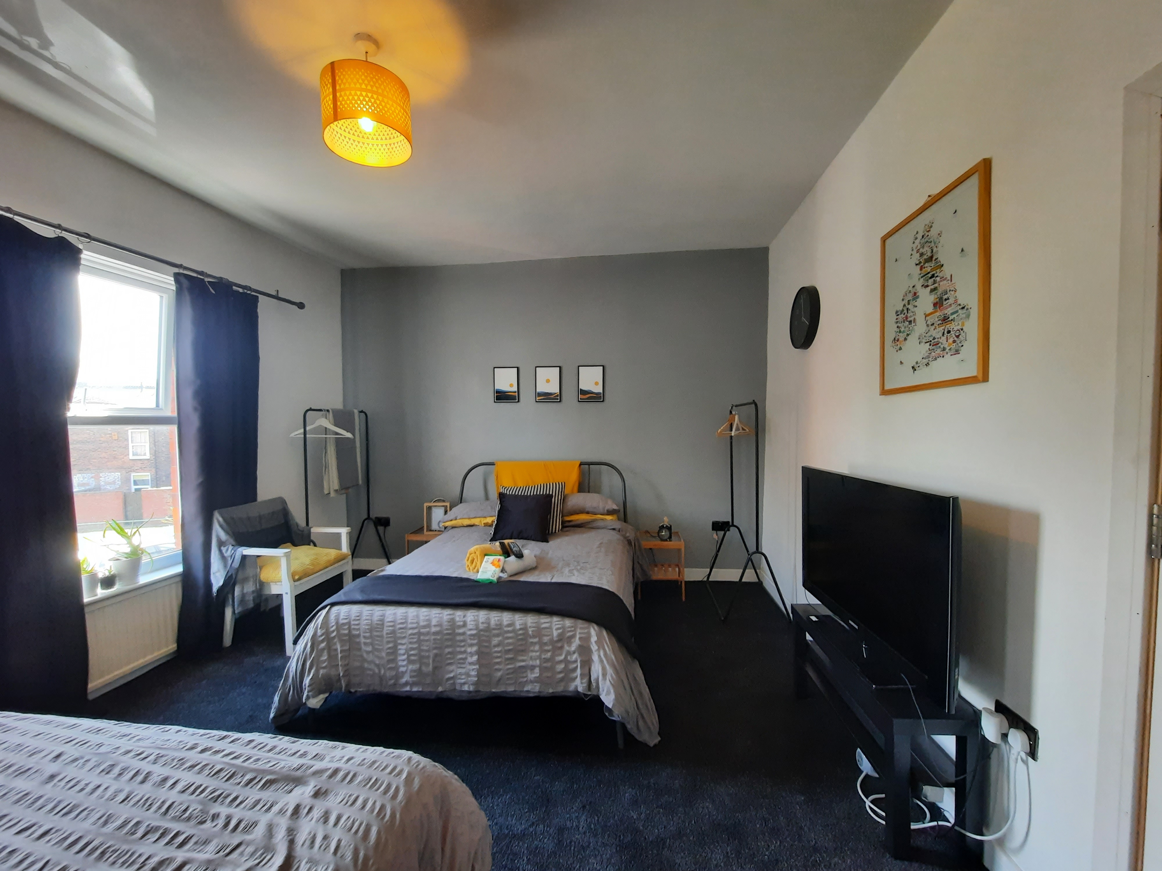 Cosy Light & Homely | Piccadilly Etihad Co-Op Live in Bradford, Greater Manchester