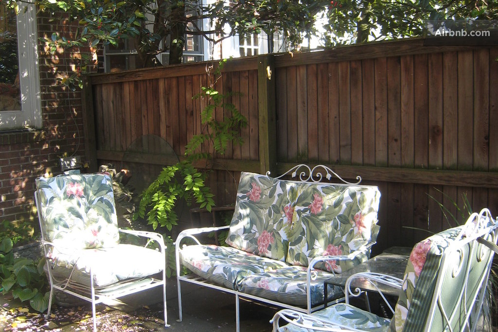 pleasant shade chat rooms 2800 opryland drive nashville, tn 37214 | 1-800-987-9852 details pleasant shade, tn met one of the 30 gardners and the chat was very informative. pleasant shade chat rooms 2800 opryland drive nashville, tn 37214 | 1-800-987-9852 details pleasant shade, tn met one of the 30 gardners and the chat was very informative.