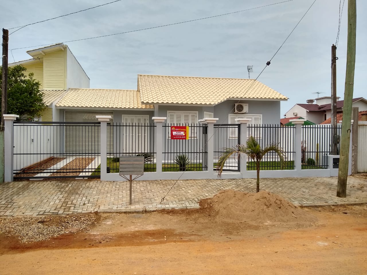 House two blocks from the beach with a pool