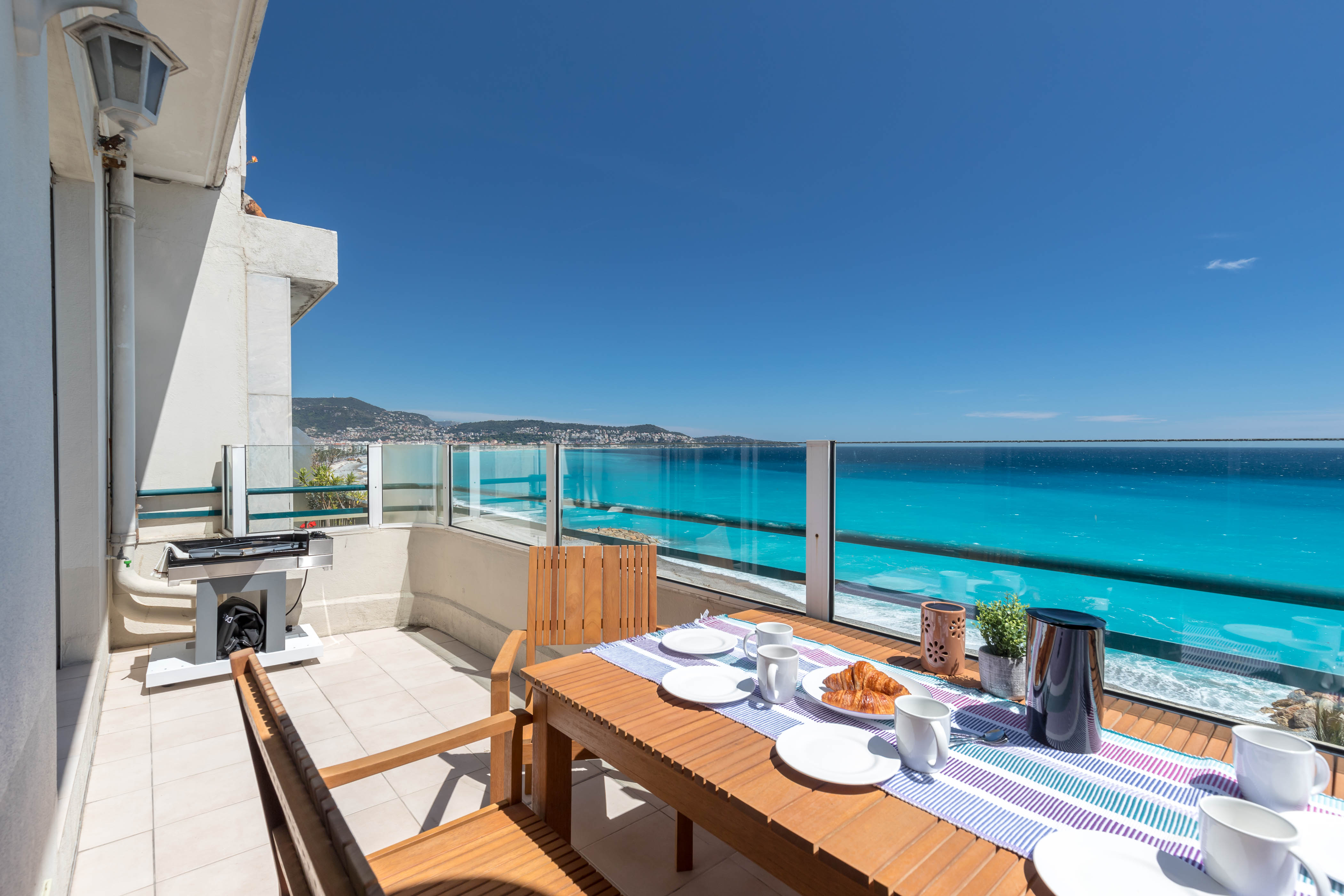 Stunning sea view flat Promenade des anglais Appartements à louer à Nice, ProvenceAlpesCôte