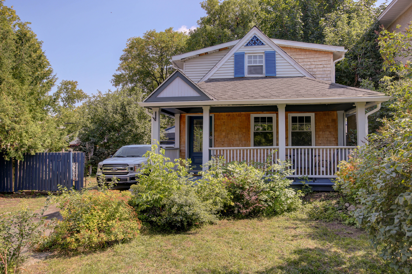 Situé au centre ¦ Parking ¦ Cuisine¦ MAISON Maisons à louer à Ottawa