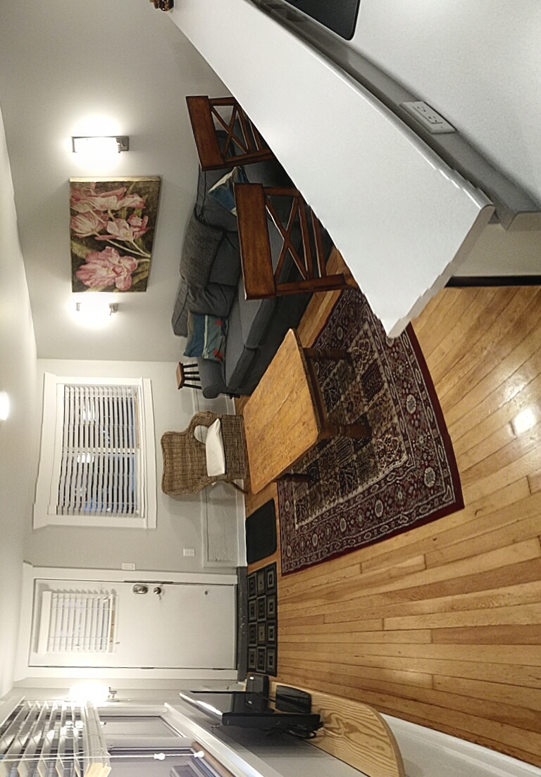 2 Bdrm in Kitsilano walk to shop/restaurants/bars