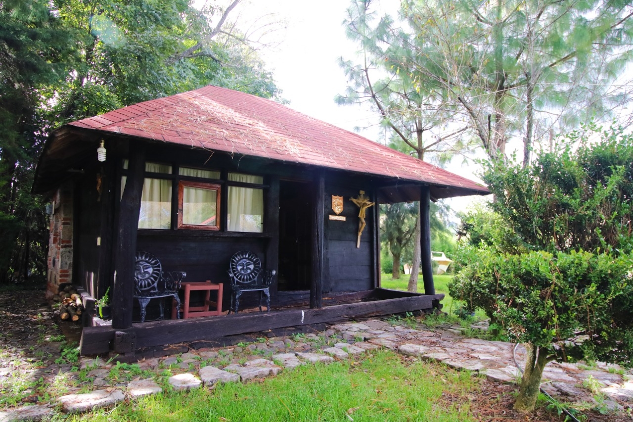 Cabañas "Jaracuaro" en Muelle Las Garzas Nature lodges for Rent in Pátzcuaro, Michoacán, Mexico