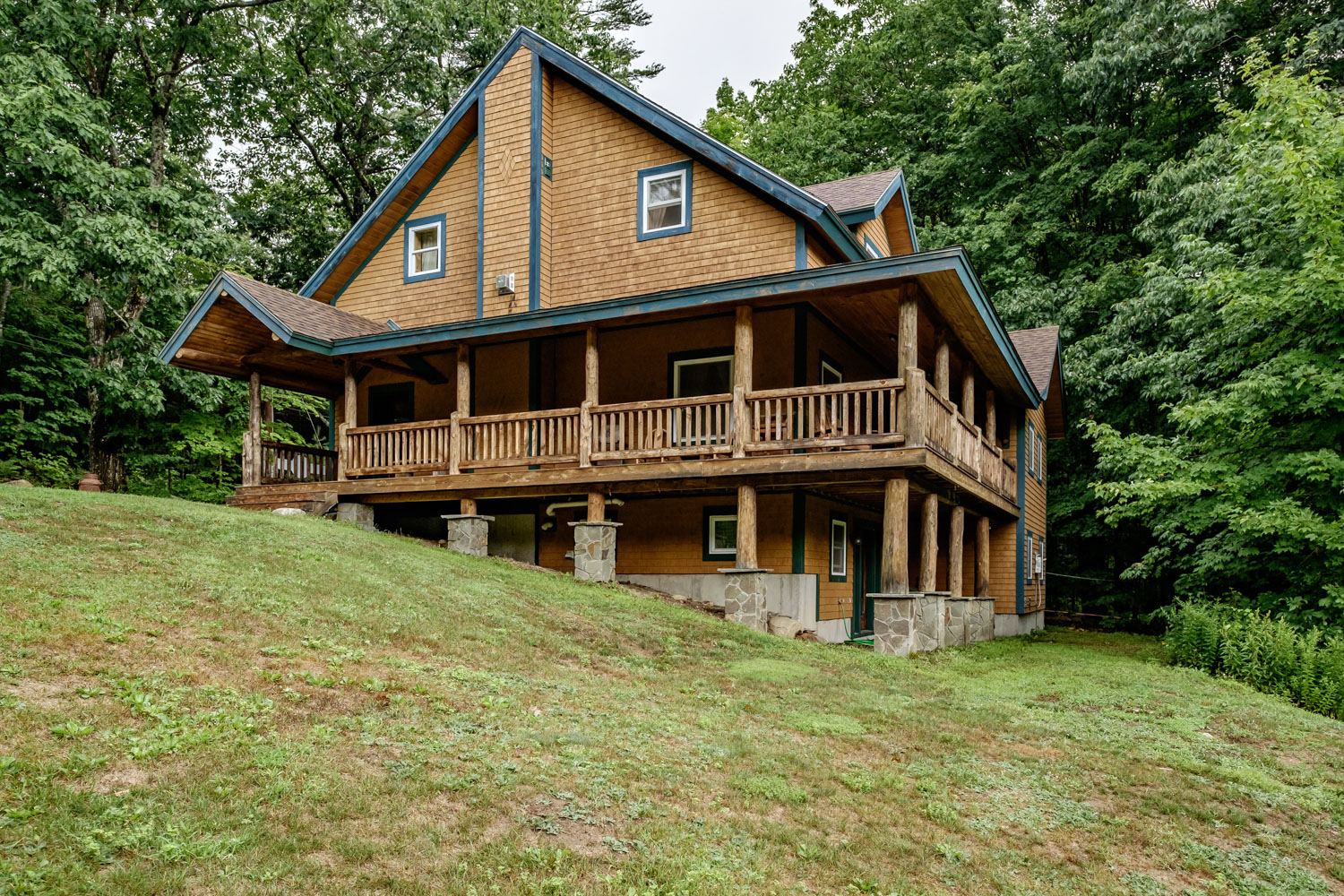 Rustic Elegant Lake House Houses for Rent in Waterford, Maine, United