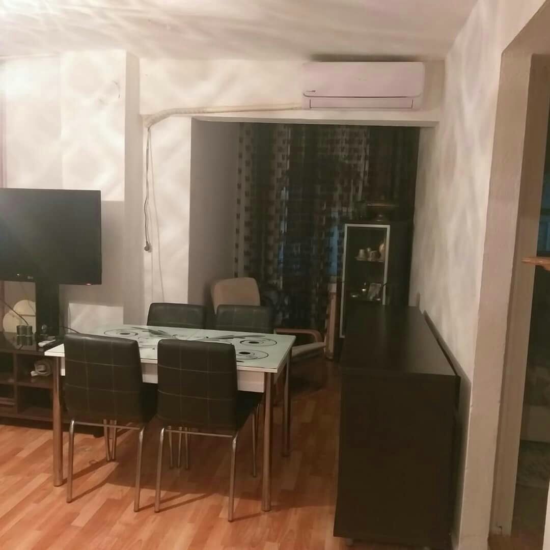 Sarımsaklı da Denize 0 Ve Midilli Manzaralı Daire. Ayvalık şehrinde