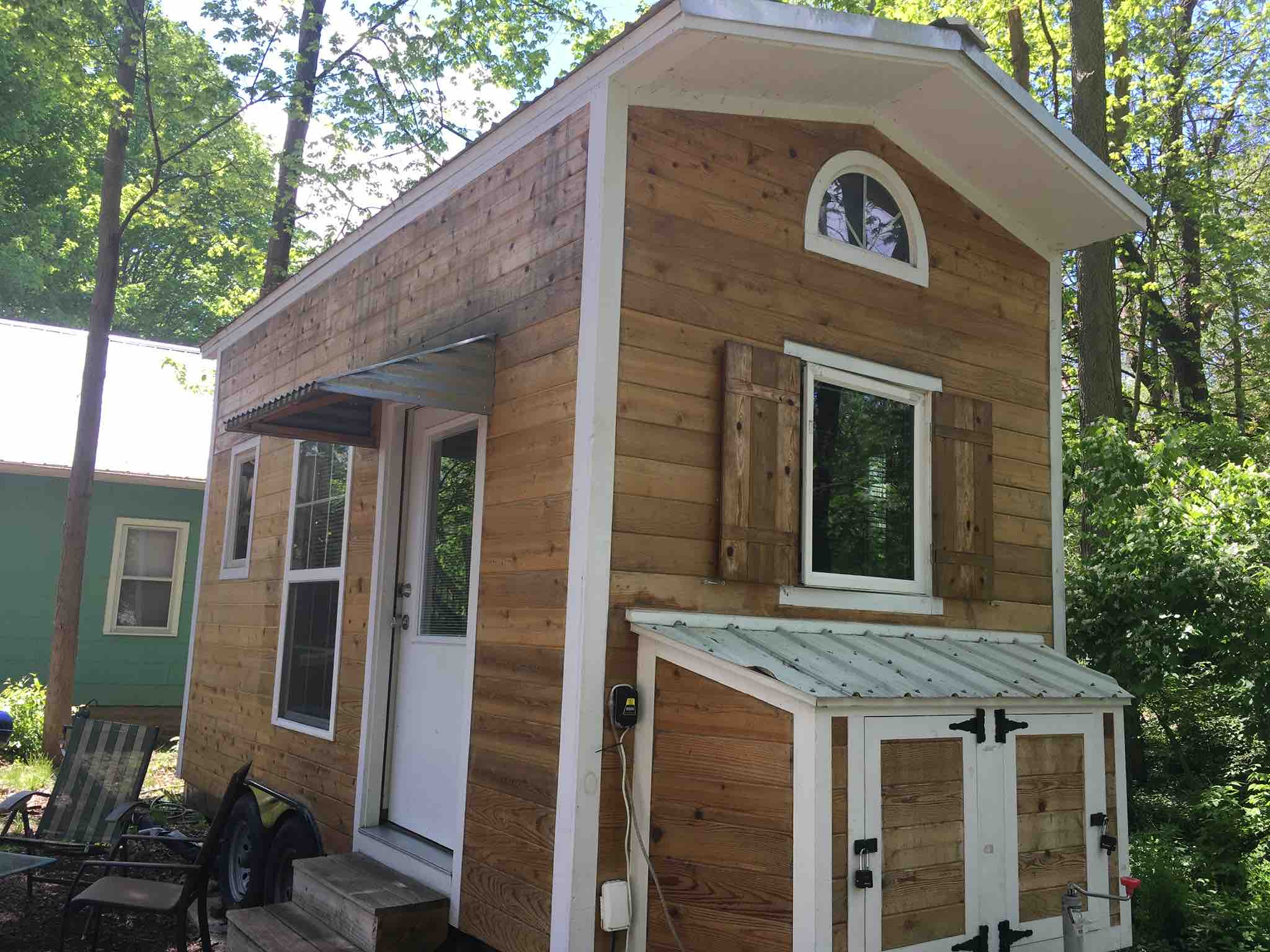 Tiny Living near Butler University Tiny houses for Rent in