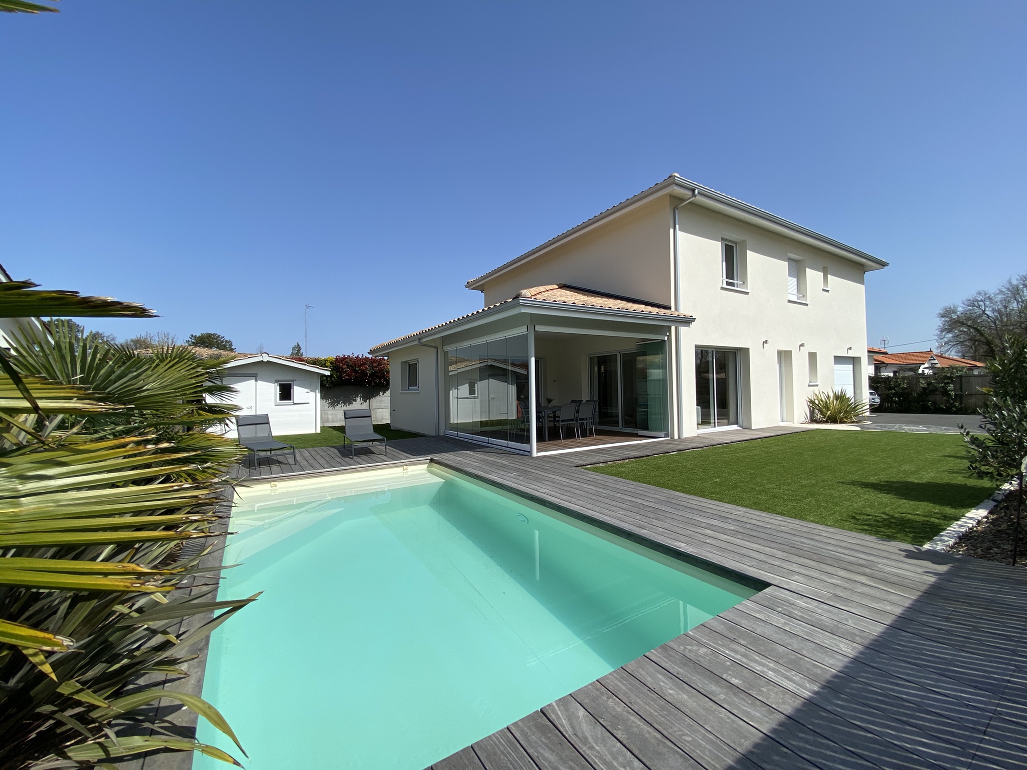 VILLA PRADA