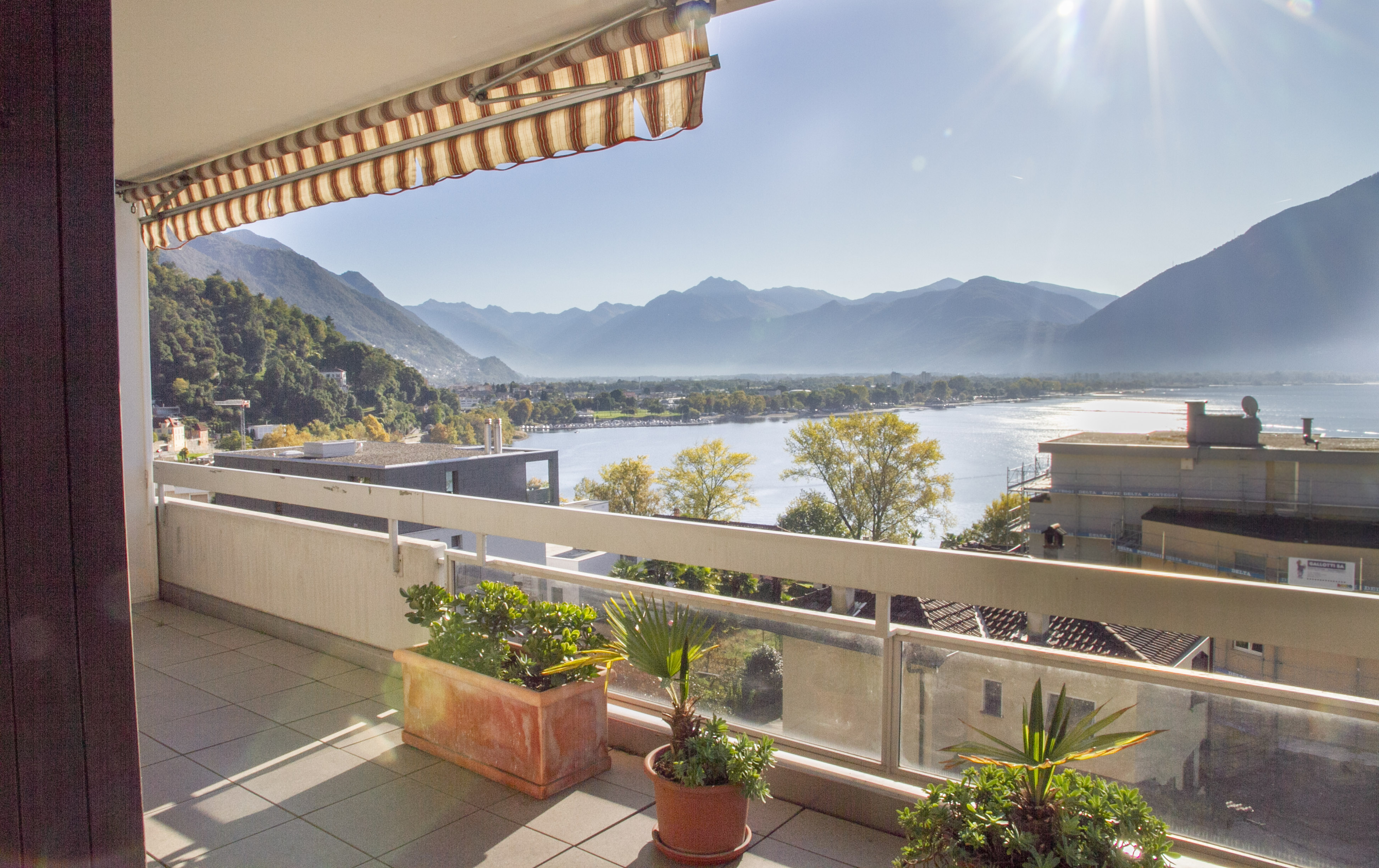 The perfect location for lake&mountain lovers!