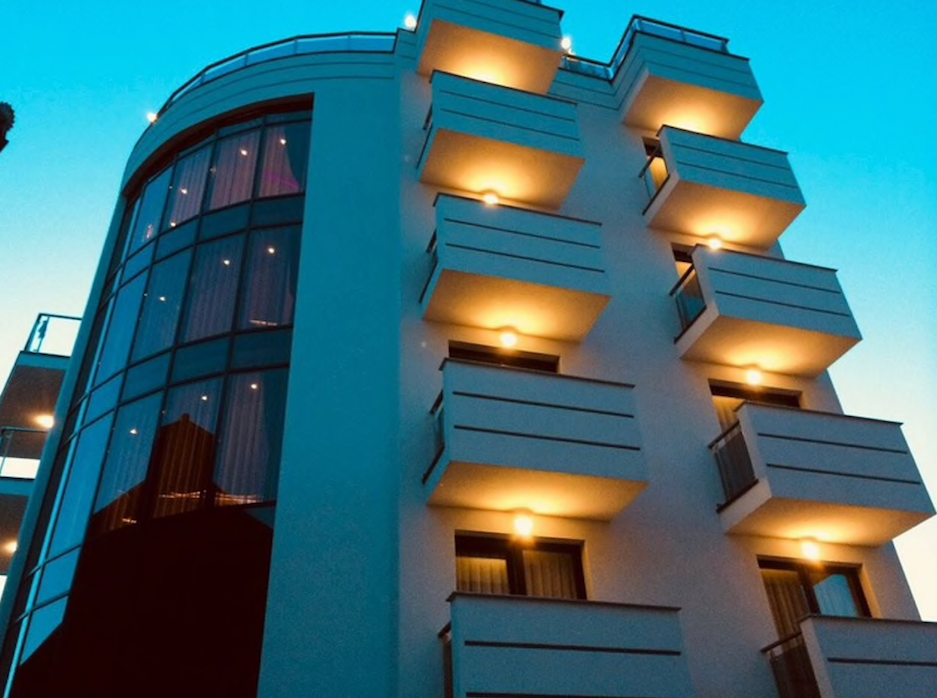 Bentley Apartment (4) Condominiums for Rent in Prishtinë, Kosovo