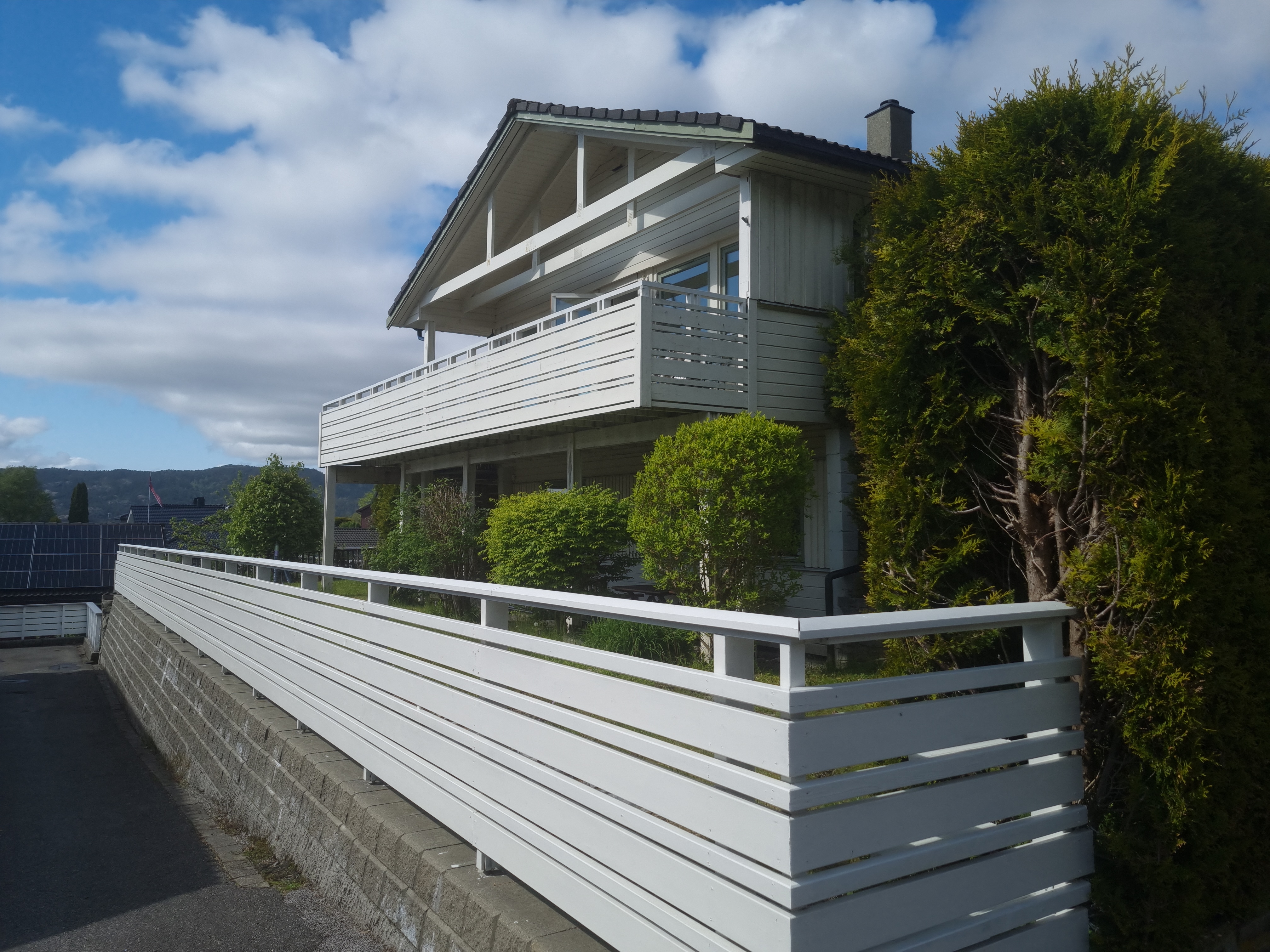 Large single-family home in idyllic and quiet area, has wifi