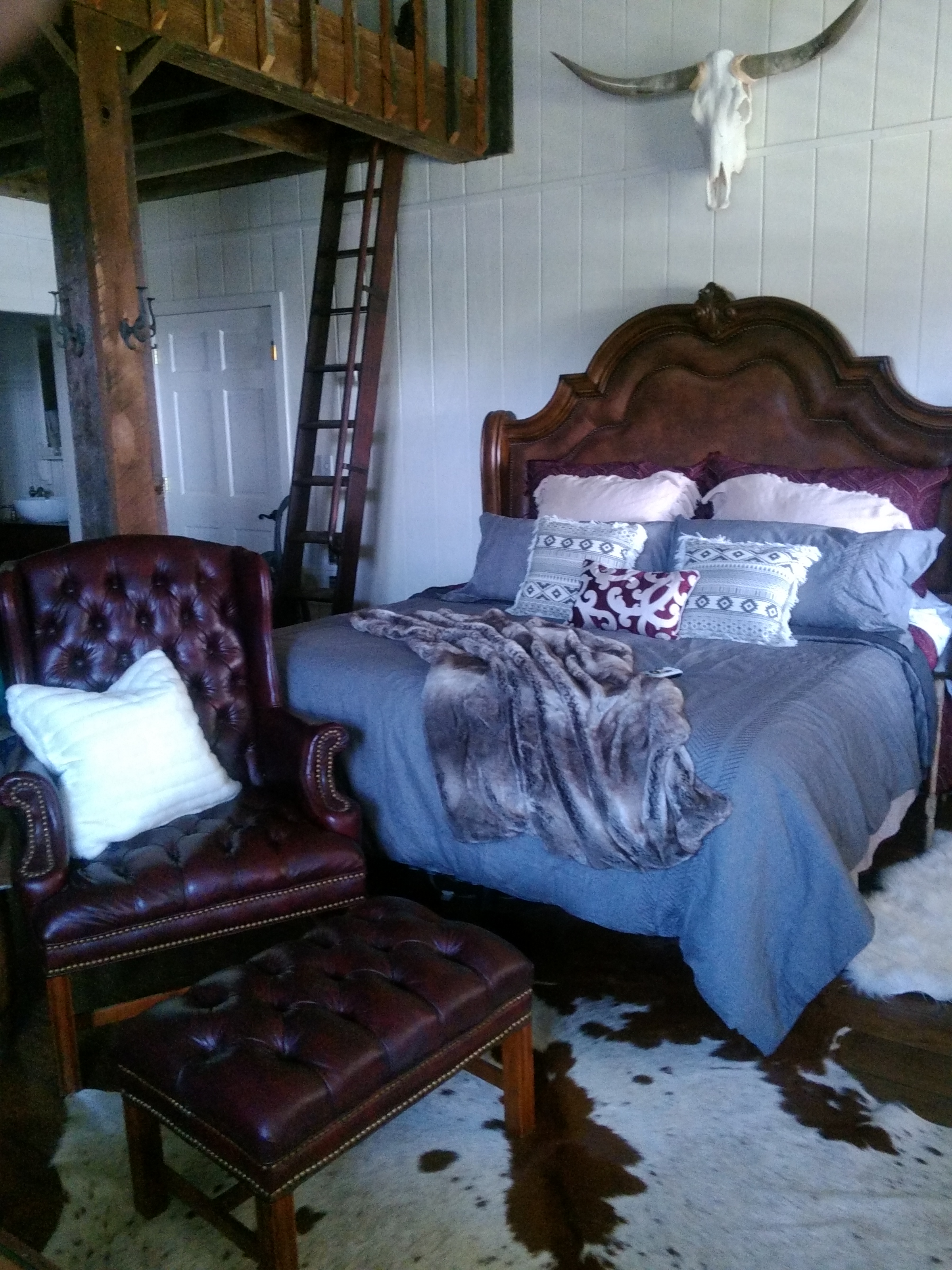 Secluded, private B & B in country setting.