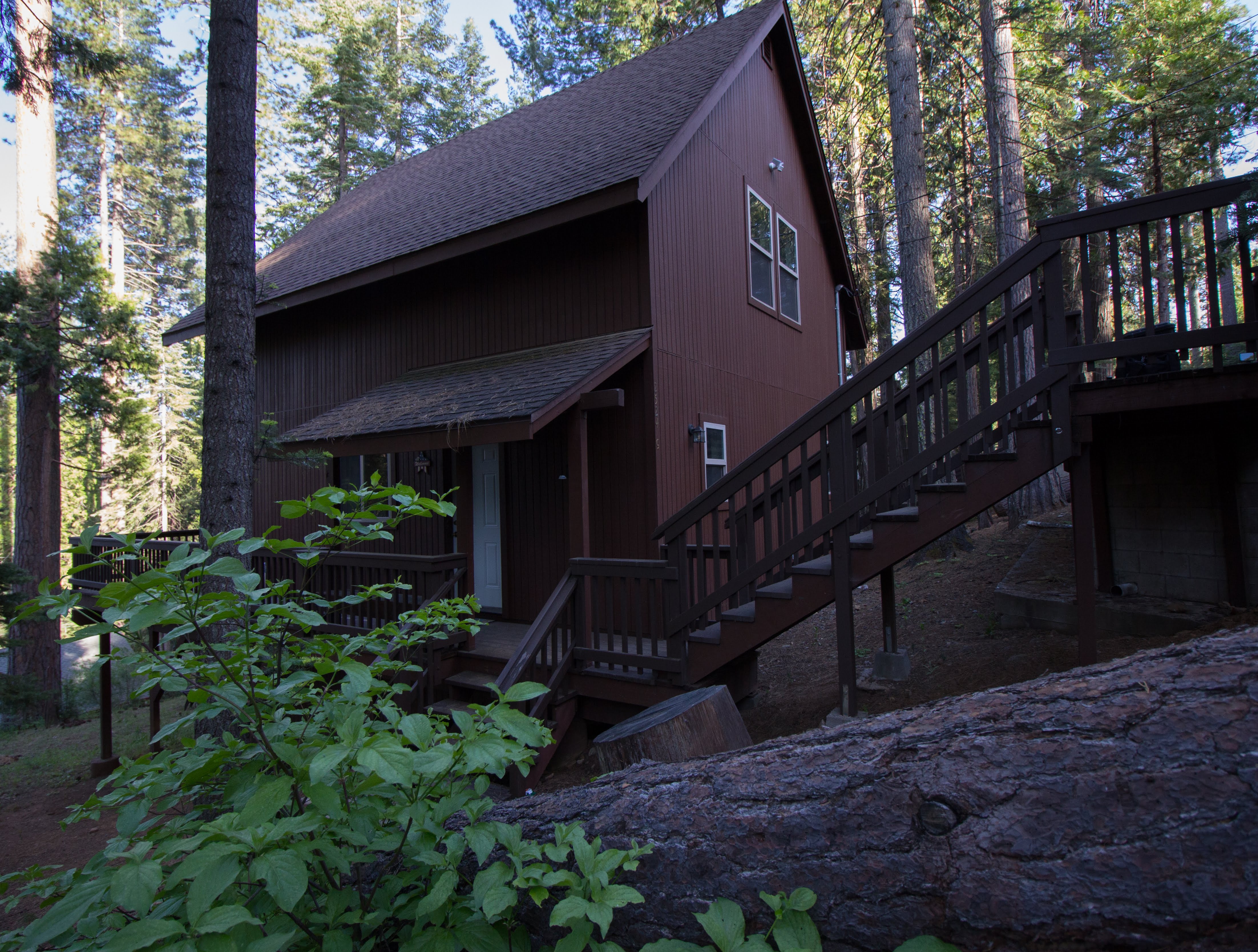 Lodge at the Lake near Pinecrest/Dodge Ridge Cabins for Rent in Long