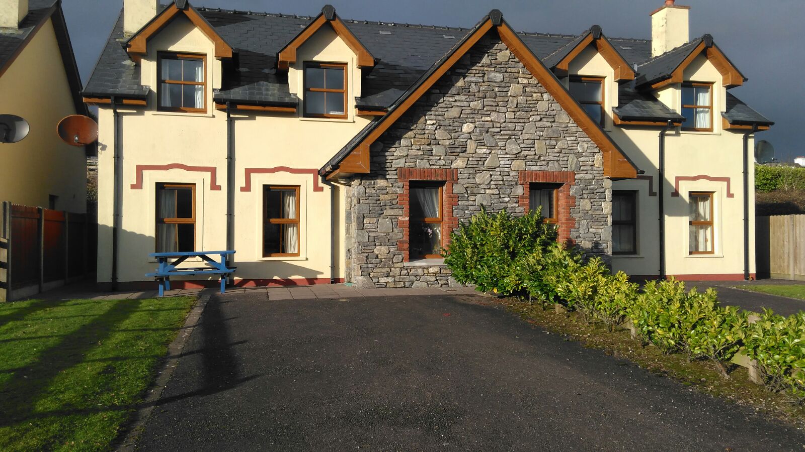 Tranquil sea view in kenmare Townhouses for Rent in Kenmare, Kerry