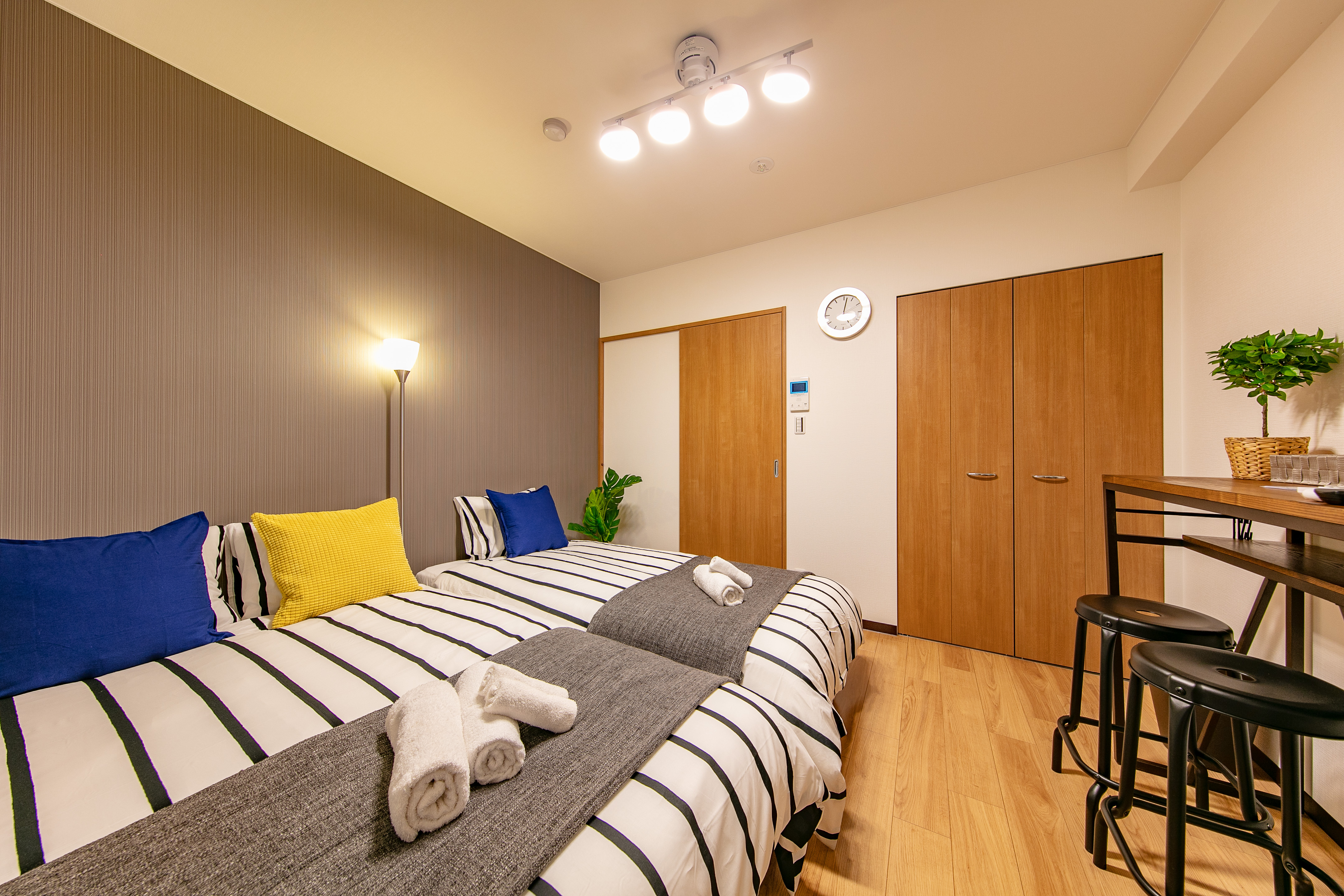 Clean & Convenient/Great for sightseeing/Wi-Fi
