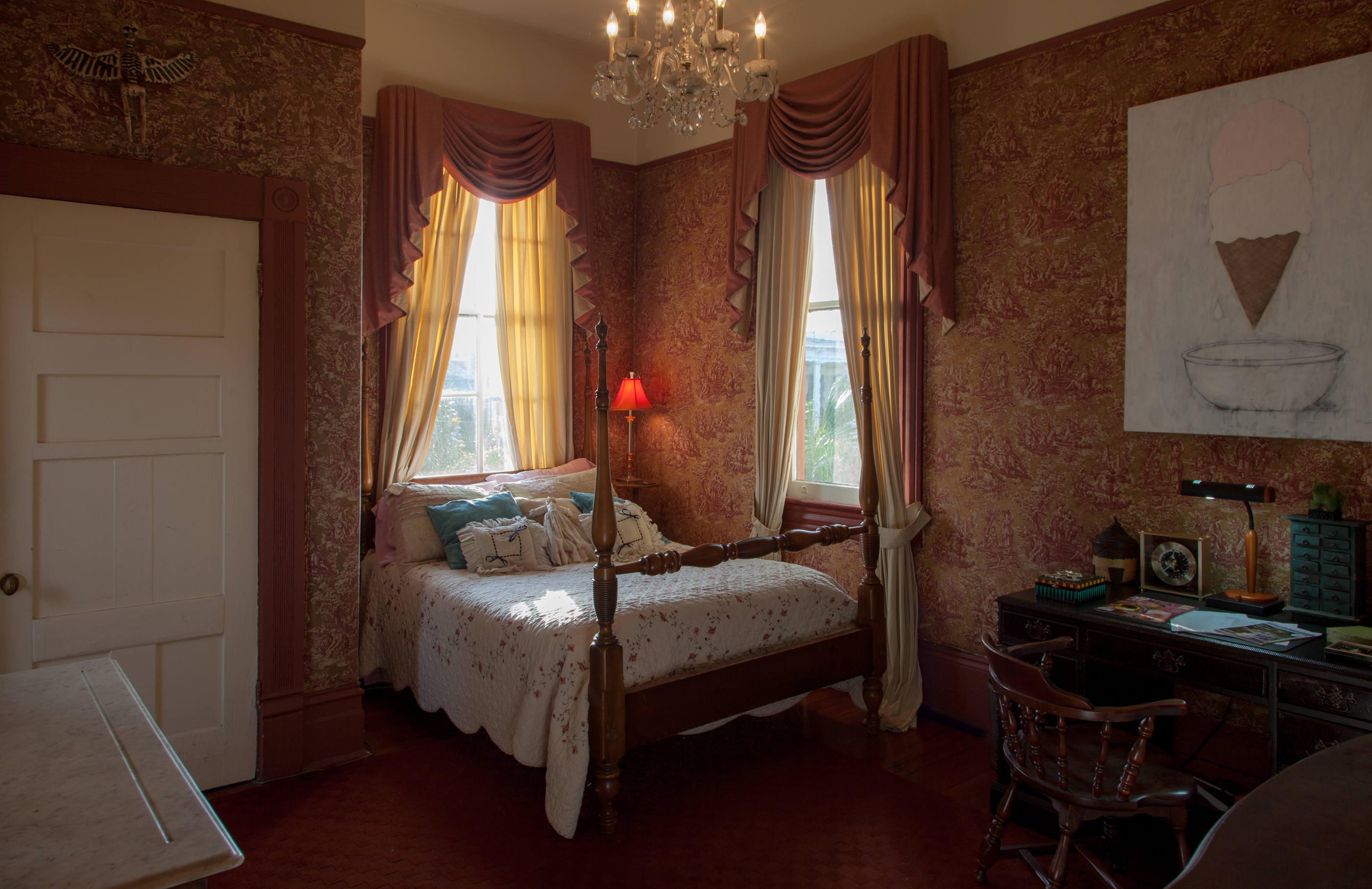 Parks-Bowman Mansion: The Red Room in Garden District, New Orleans