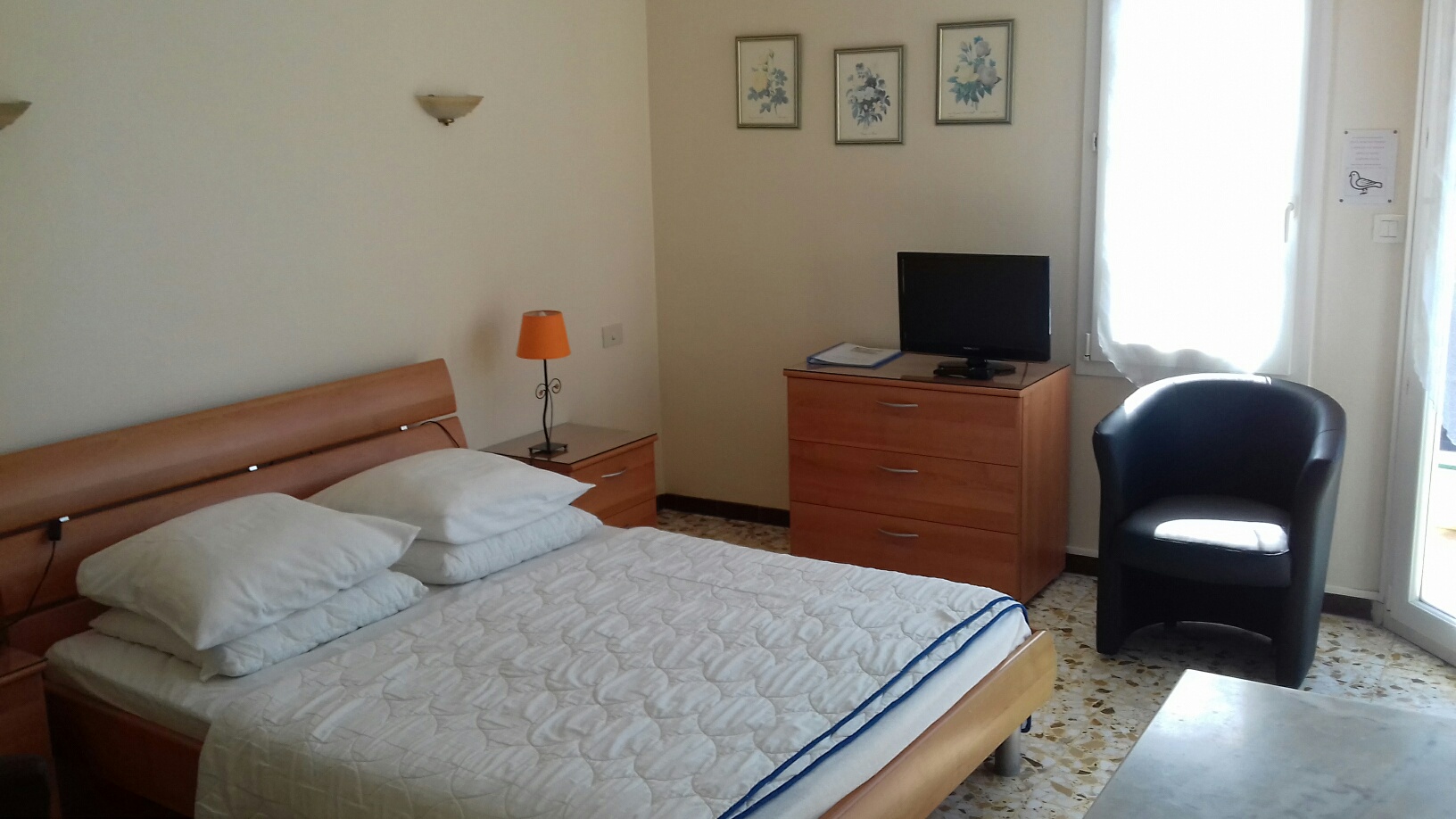 BEAUTIFUL T1-Bedroom+Kitchen+ Balcony-Parking#9-WIFI