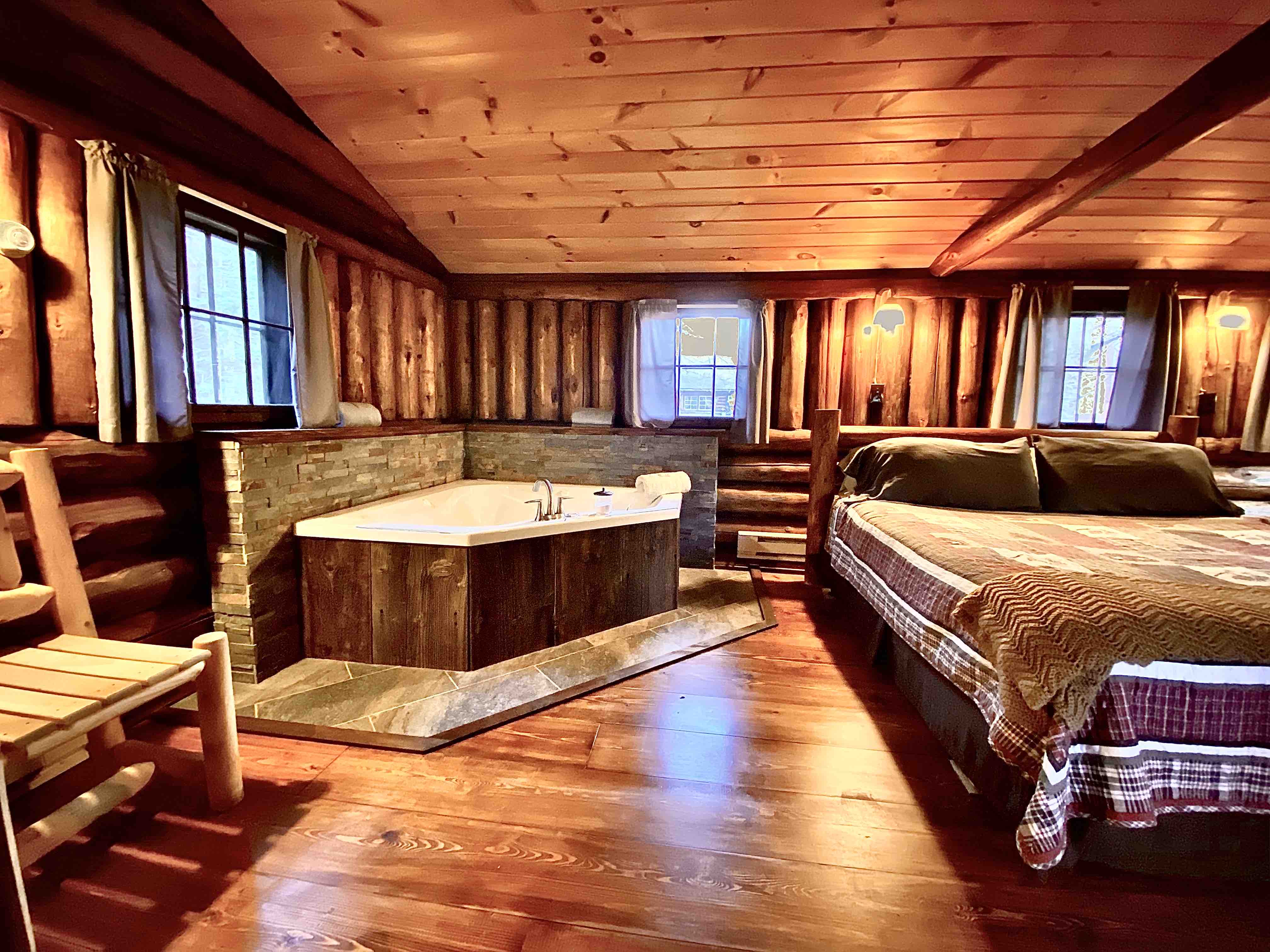 Rustic Log Cabin 2 "Peaceful Oasis" Cabins for Rent in Lisbon, New