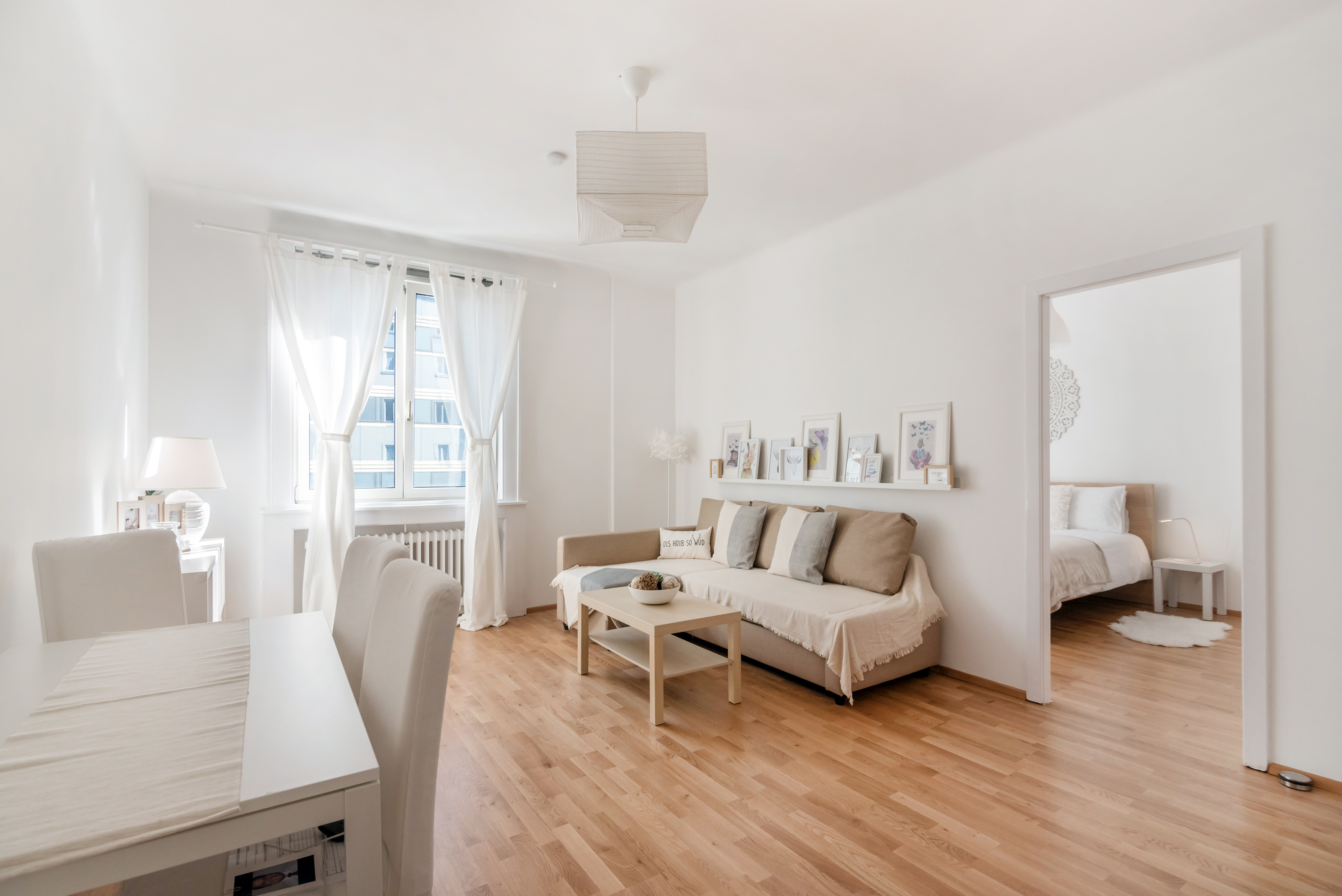 Lovely City Center Apartment hip and trendy Area
