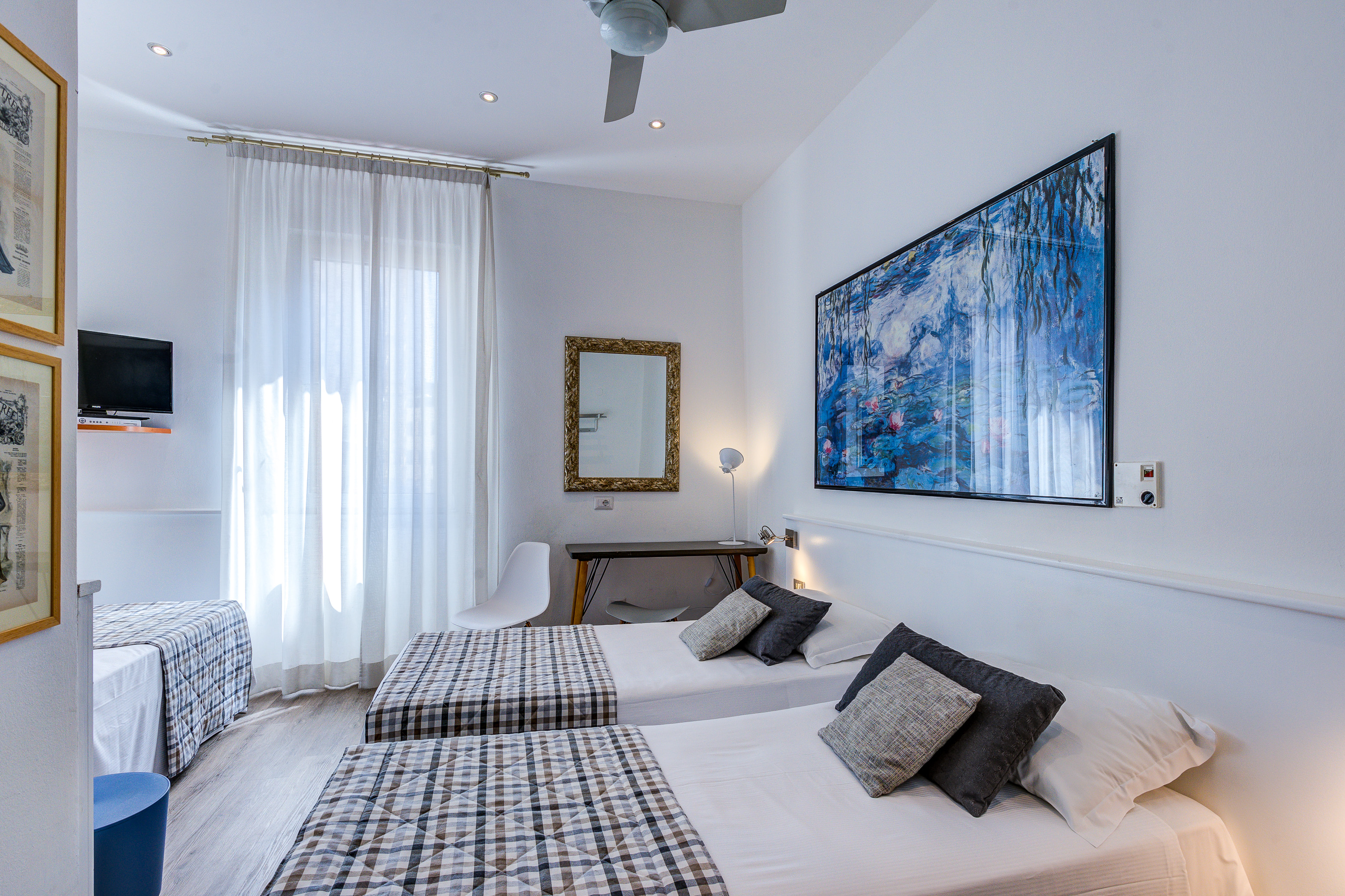 Triple Room Central Station Hotel Bernina in CENTRALE, Milan