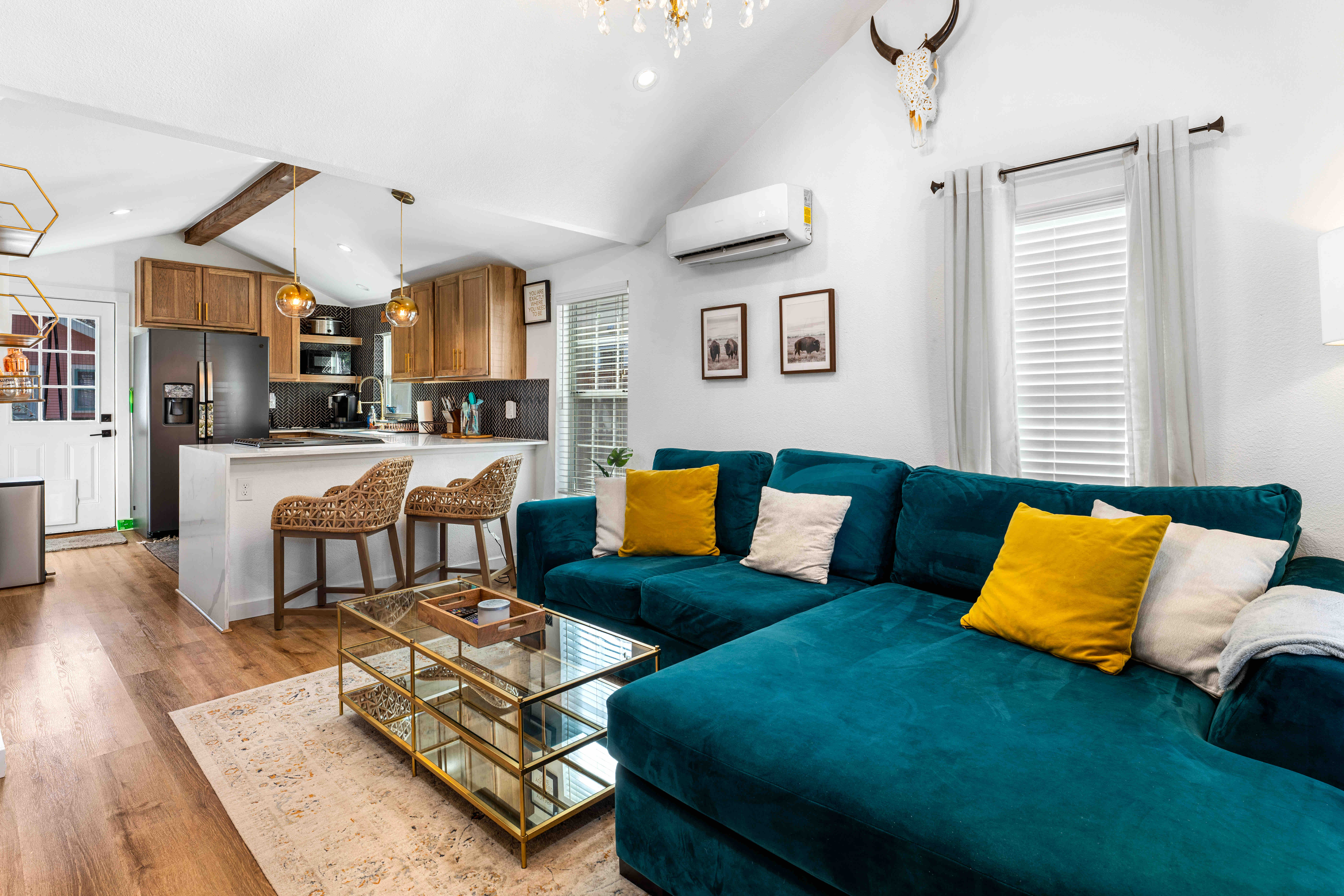 2 bedroom East Austin- near the UT stadium — real-estate in 78702, Austin
