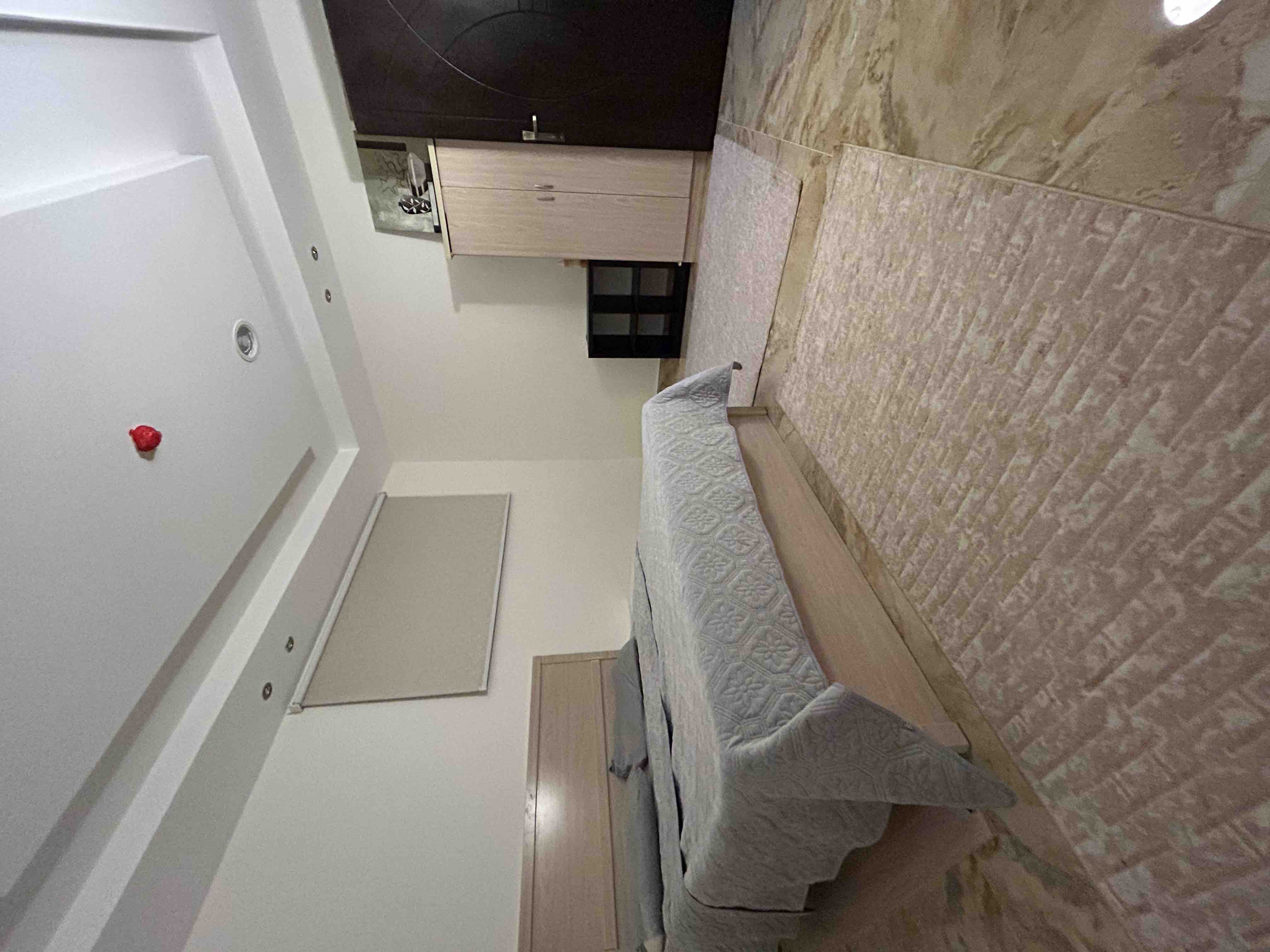 New Hadi Studio (Self Entry) 1