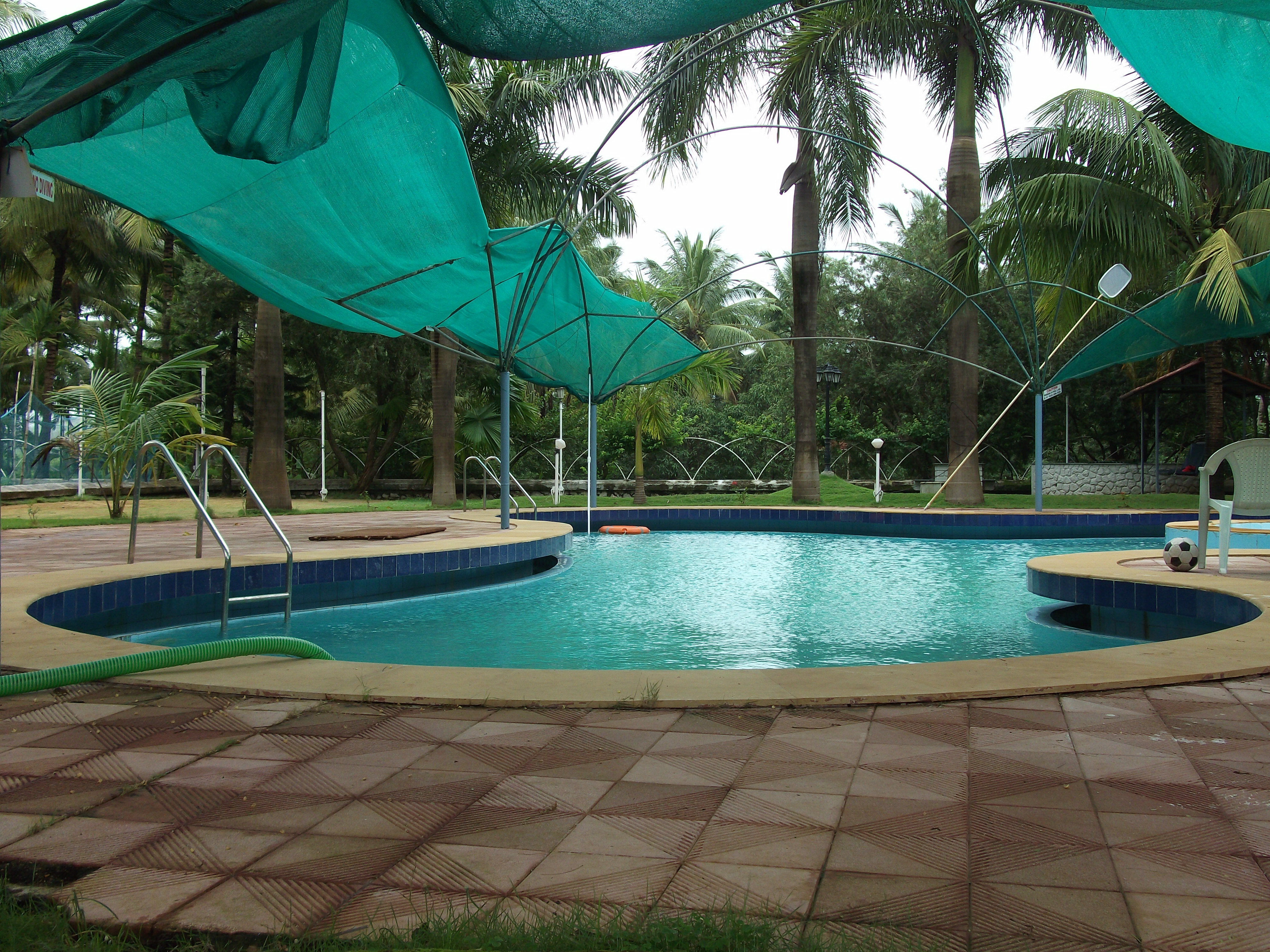 Elysium Nagoan Beachside Couples Getaway Cottage
