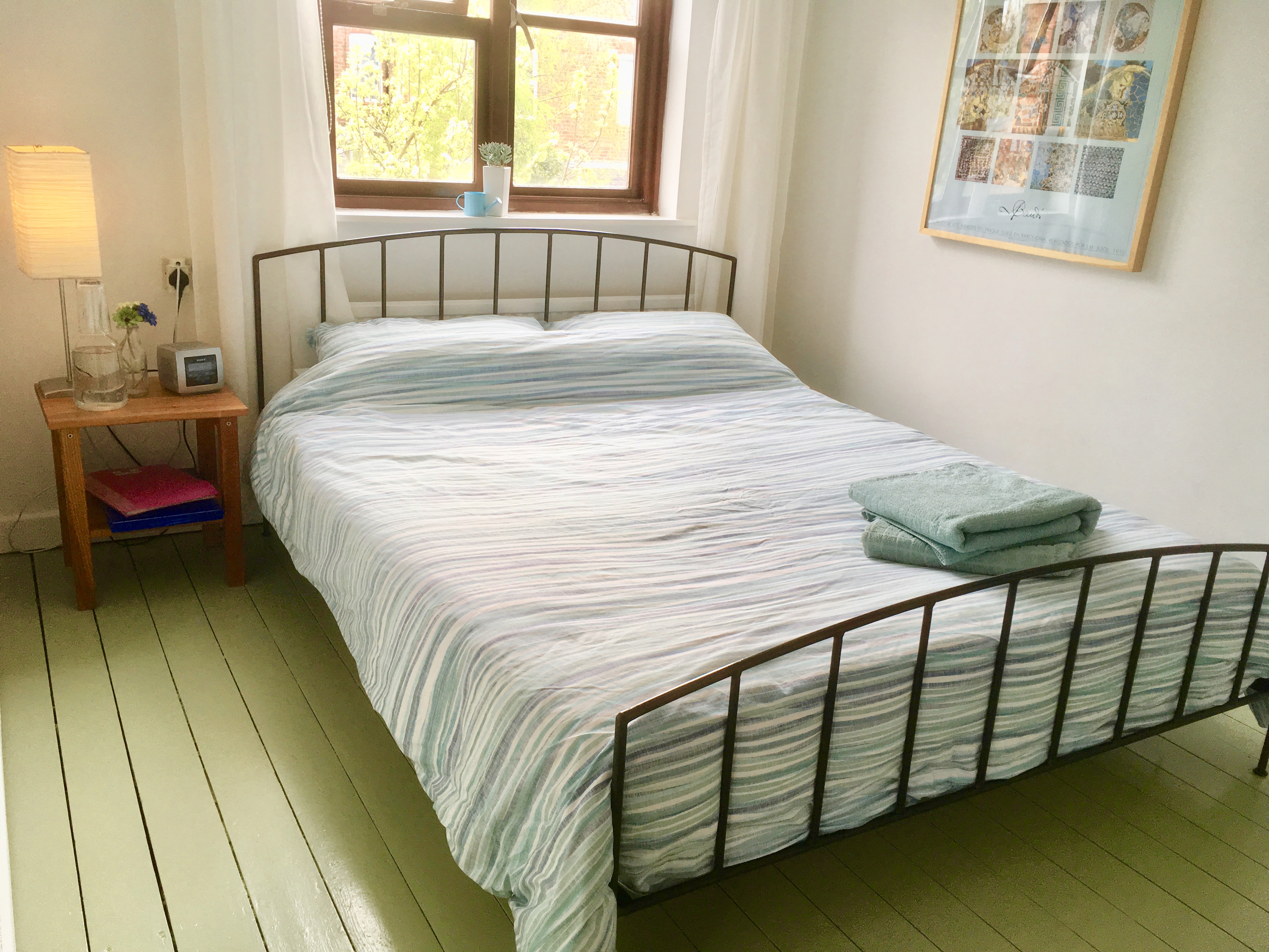 Quiet, bright, comfortable double room in Chorlton in Chorlton, Greater Manchester