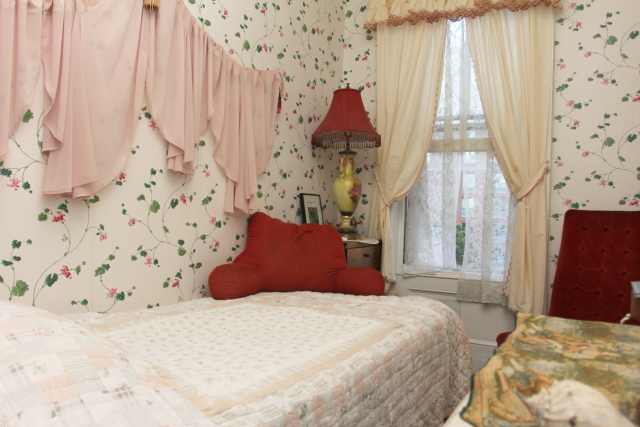 Sean's Jersey City Homestead,the Pink Room. in Ward E (councilmember James Solomon), Jersey City